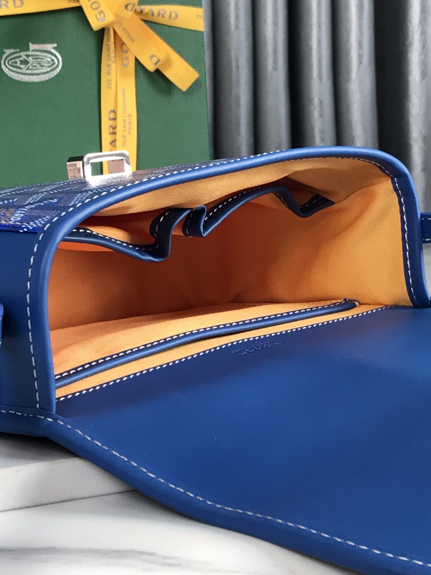 Goyard Toile Goyardine Bleue Belvédère PM ref.1326531