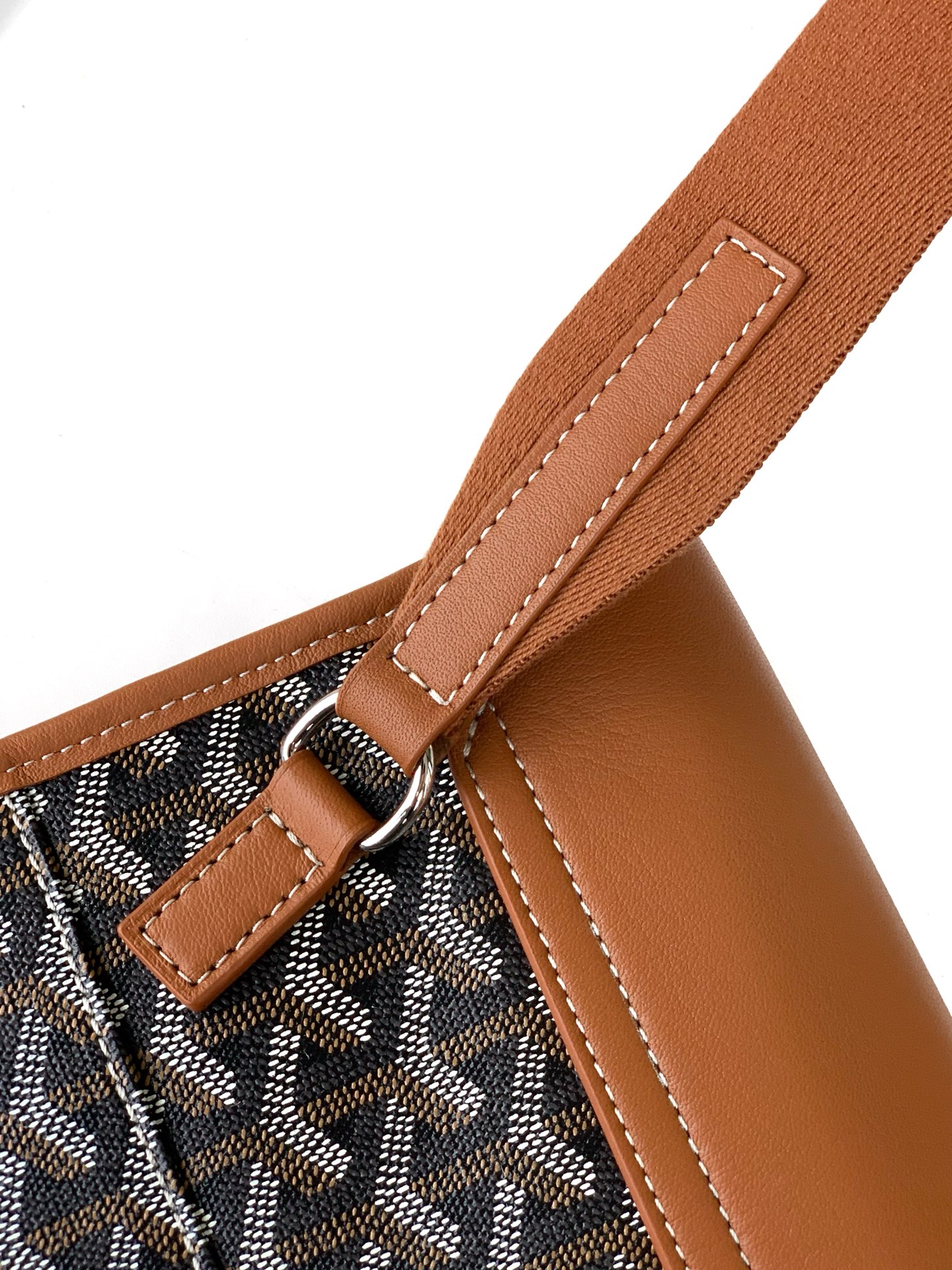 GOYARD Goyardine Coursier Messenger Bag black brown