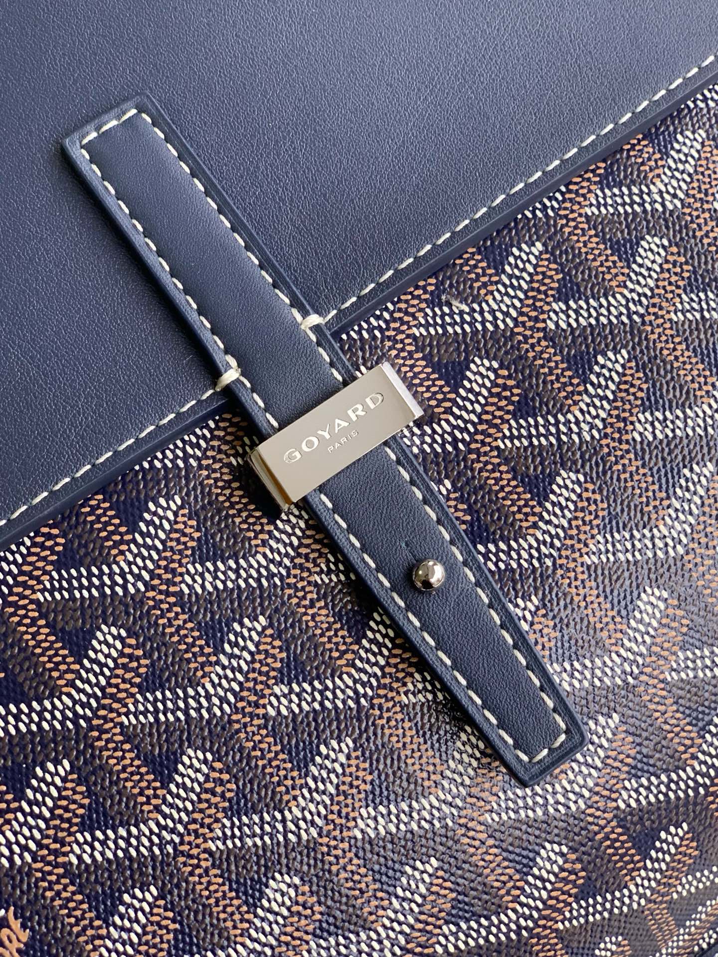 GOYARD Goyardine Coursier Messenger Bag navy blue