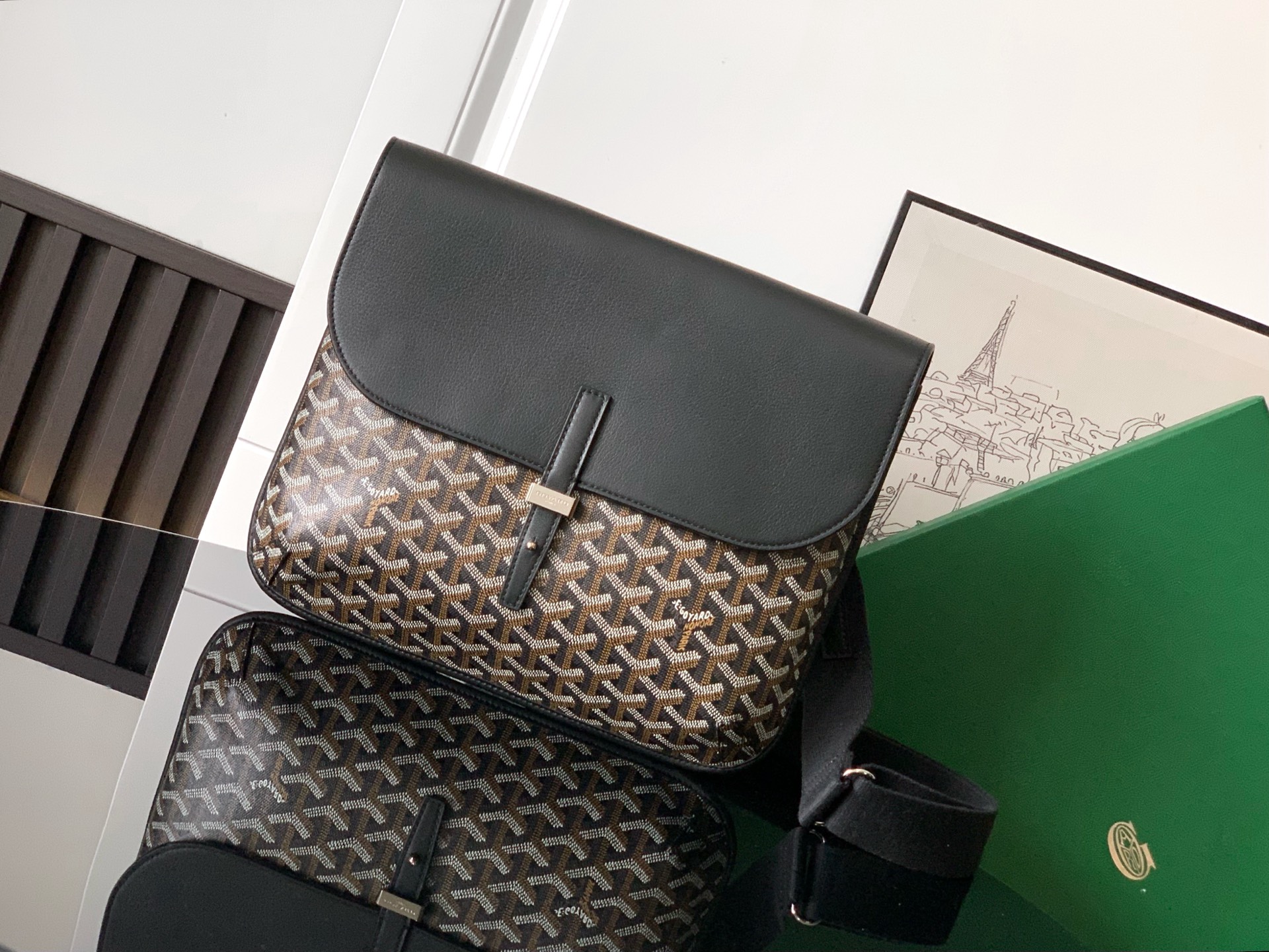 GOYARD Goyardine Coursier Messenger Bag Gray
