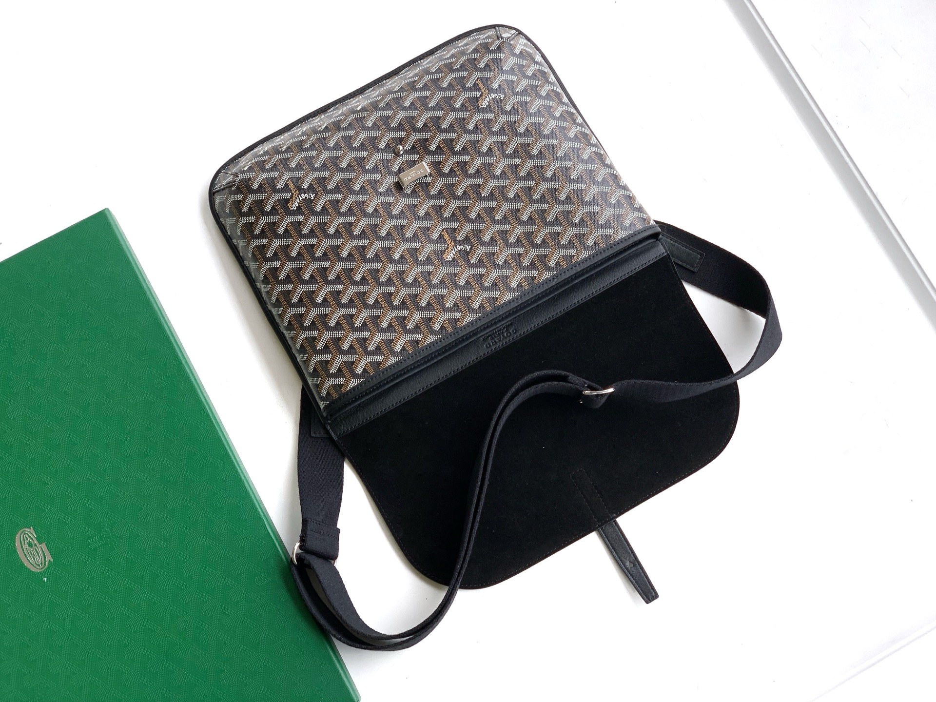 GOYARD Goyardine Coursier Messenger Bag Gray