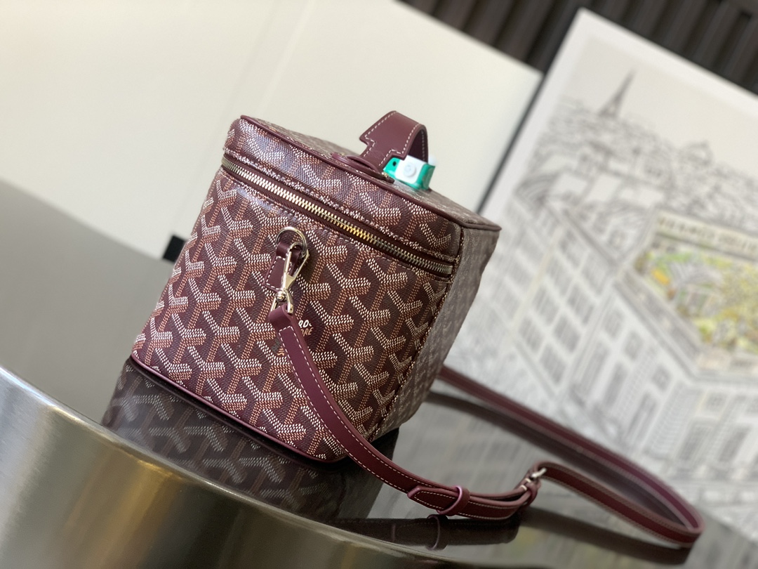 Goyard Goyardine Muse Vanity w/ Strap - Burgundy Handle Bags, Handbags