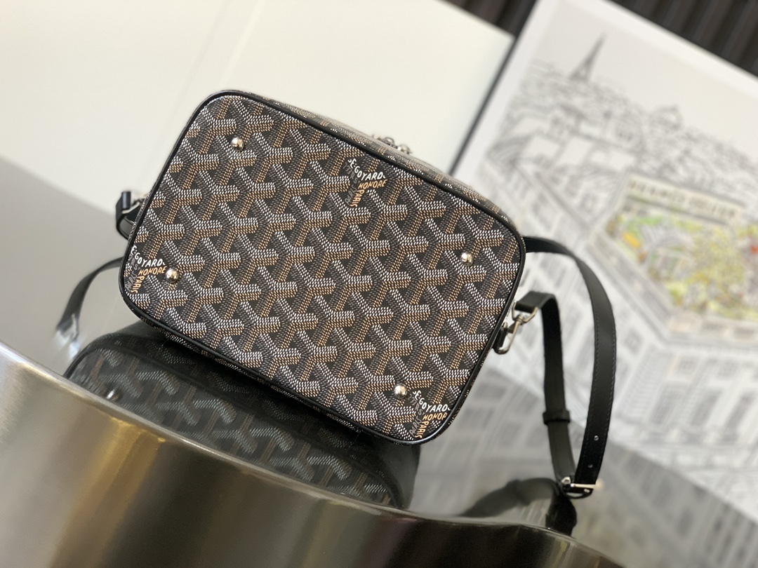 Goyard Black Goyardine Muse Vanity Case Cloth Cloth ref.1398610