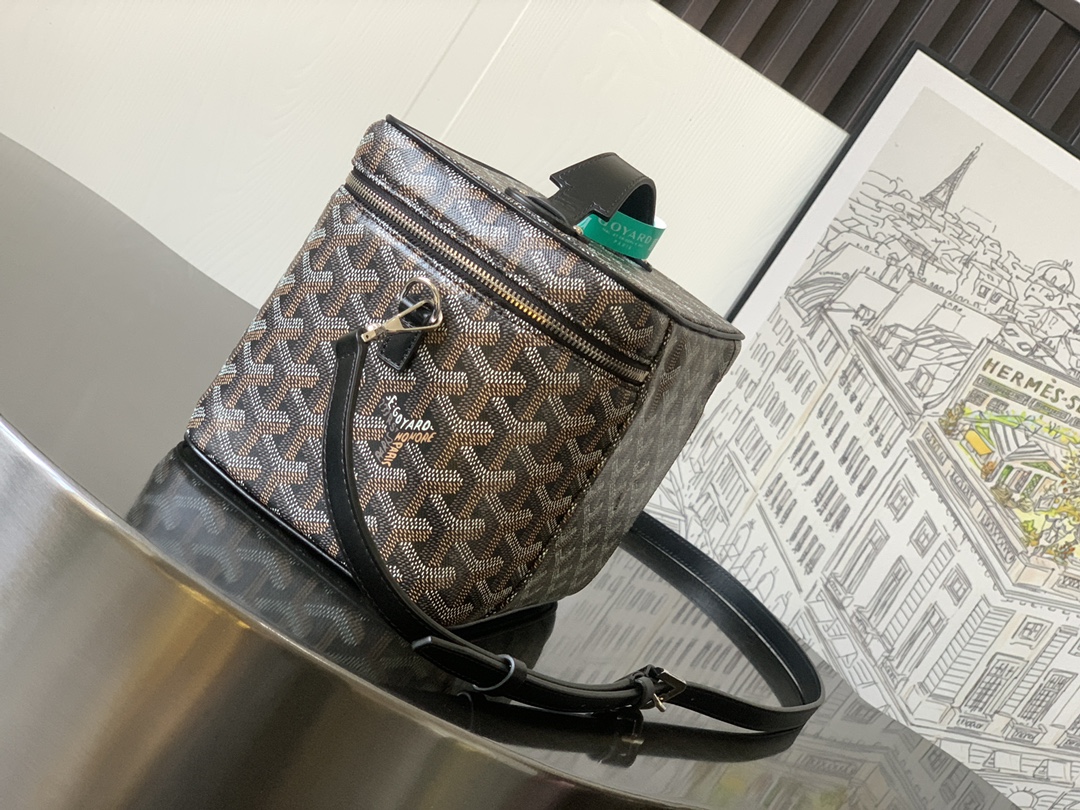 Goyard Black Goyardine Muse Vanity Case Cloth Cloth ref.1398610