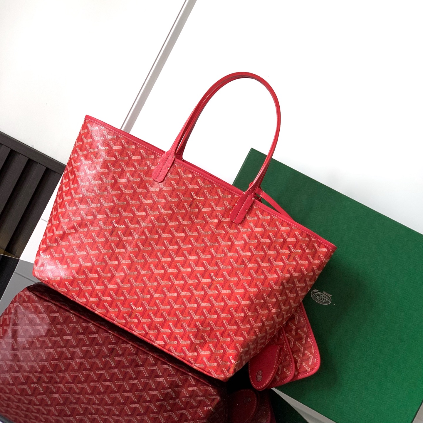 GOYARD Goyardine Le Jardin Saint Louis PM Iris bag red