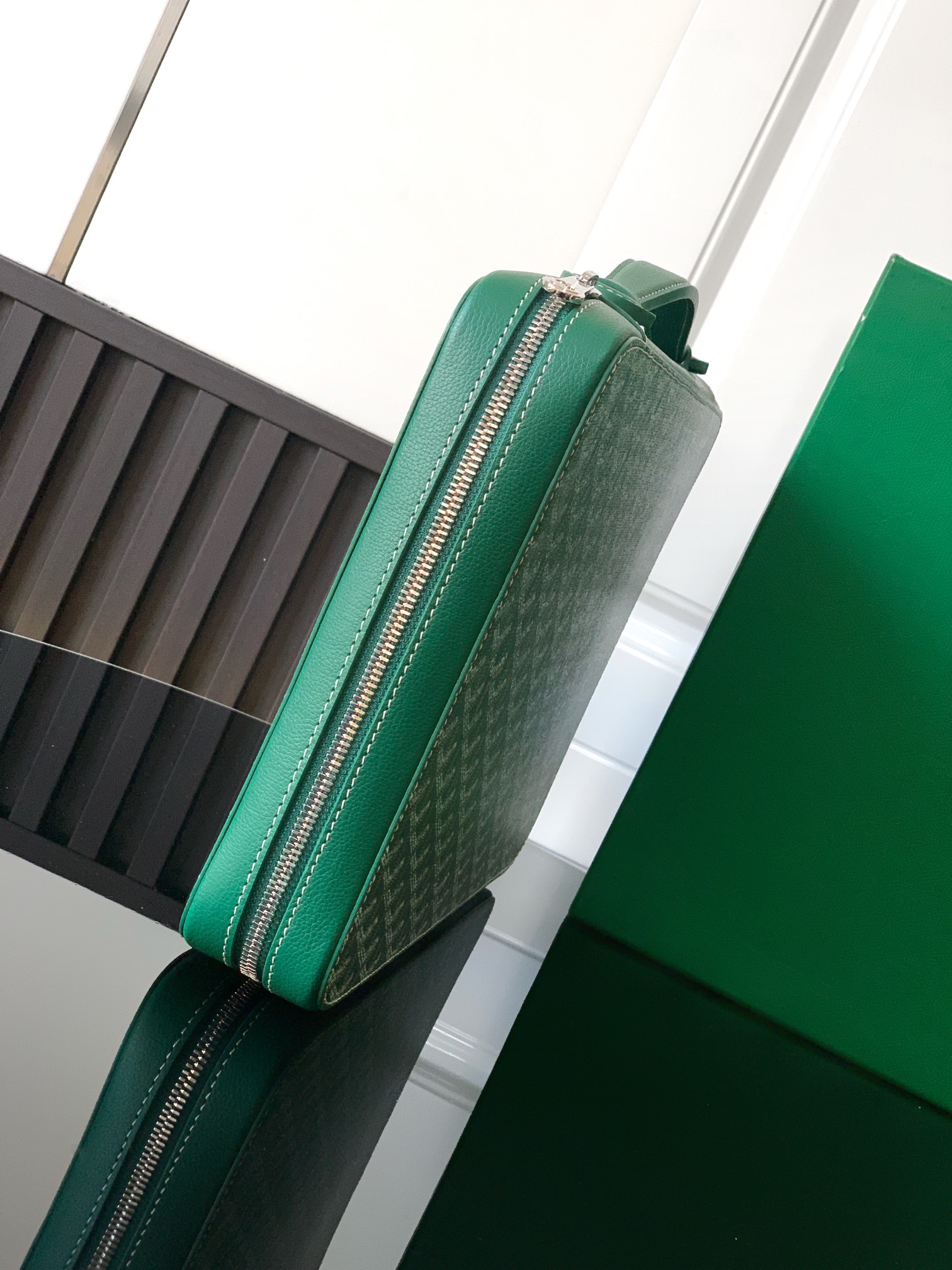 GOYARD Goyardine Universal Companion Portfolio Green