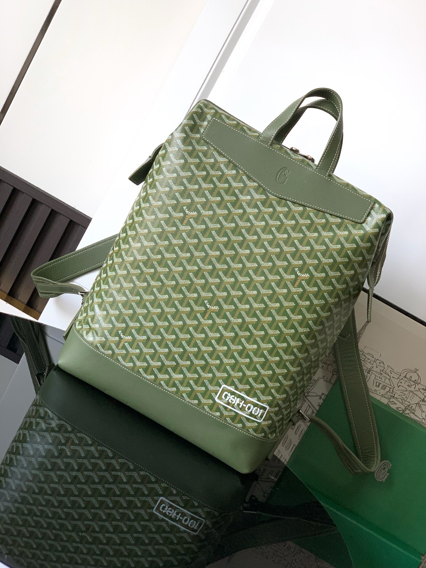 GOYARD Goyardine Calfskin Cisalpin MM Backpack Khaki 1658449