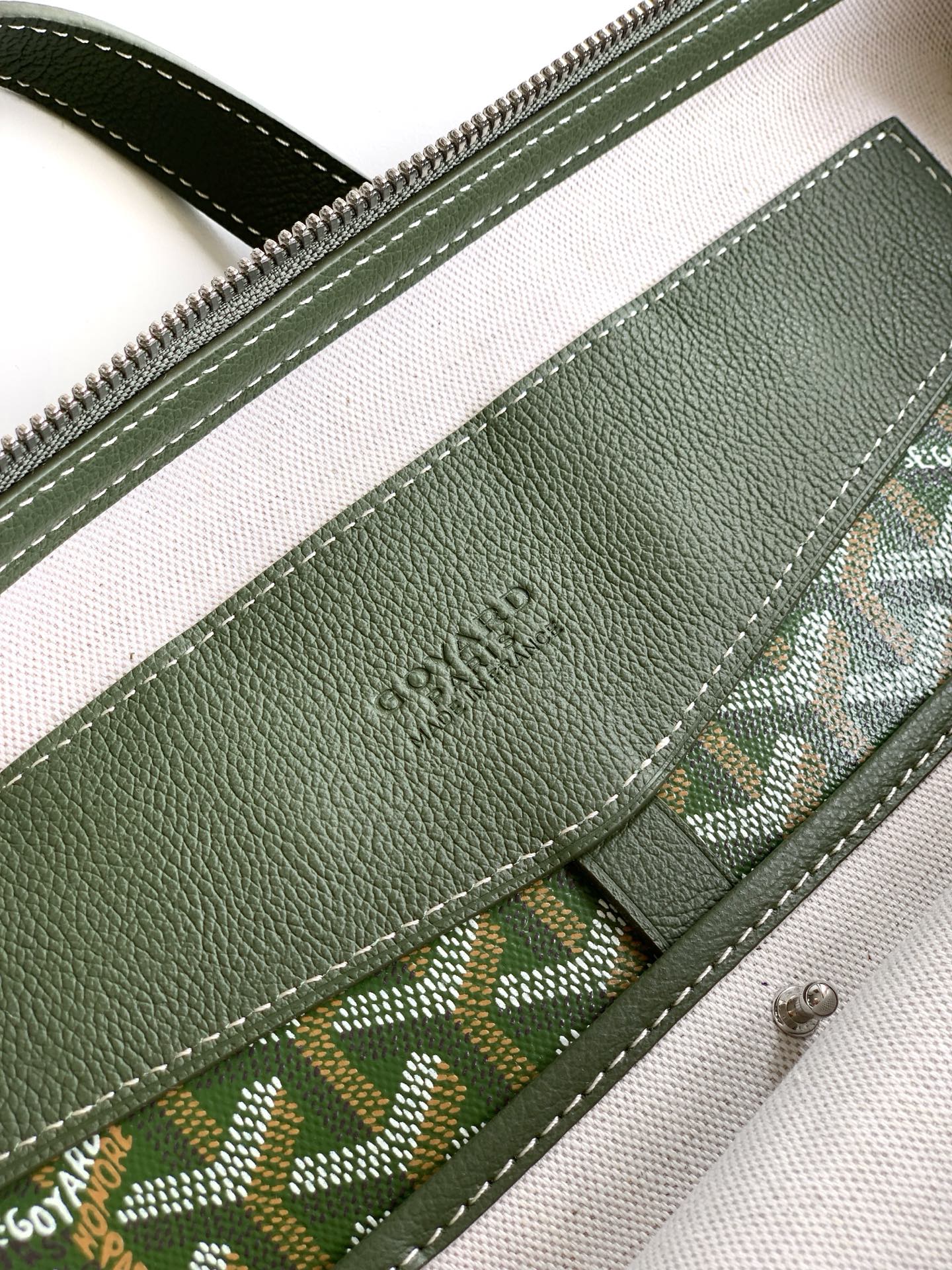 GOYARD Goyardine Calfskin Cisalpin MM Backpack Khaki 1658449
