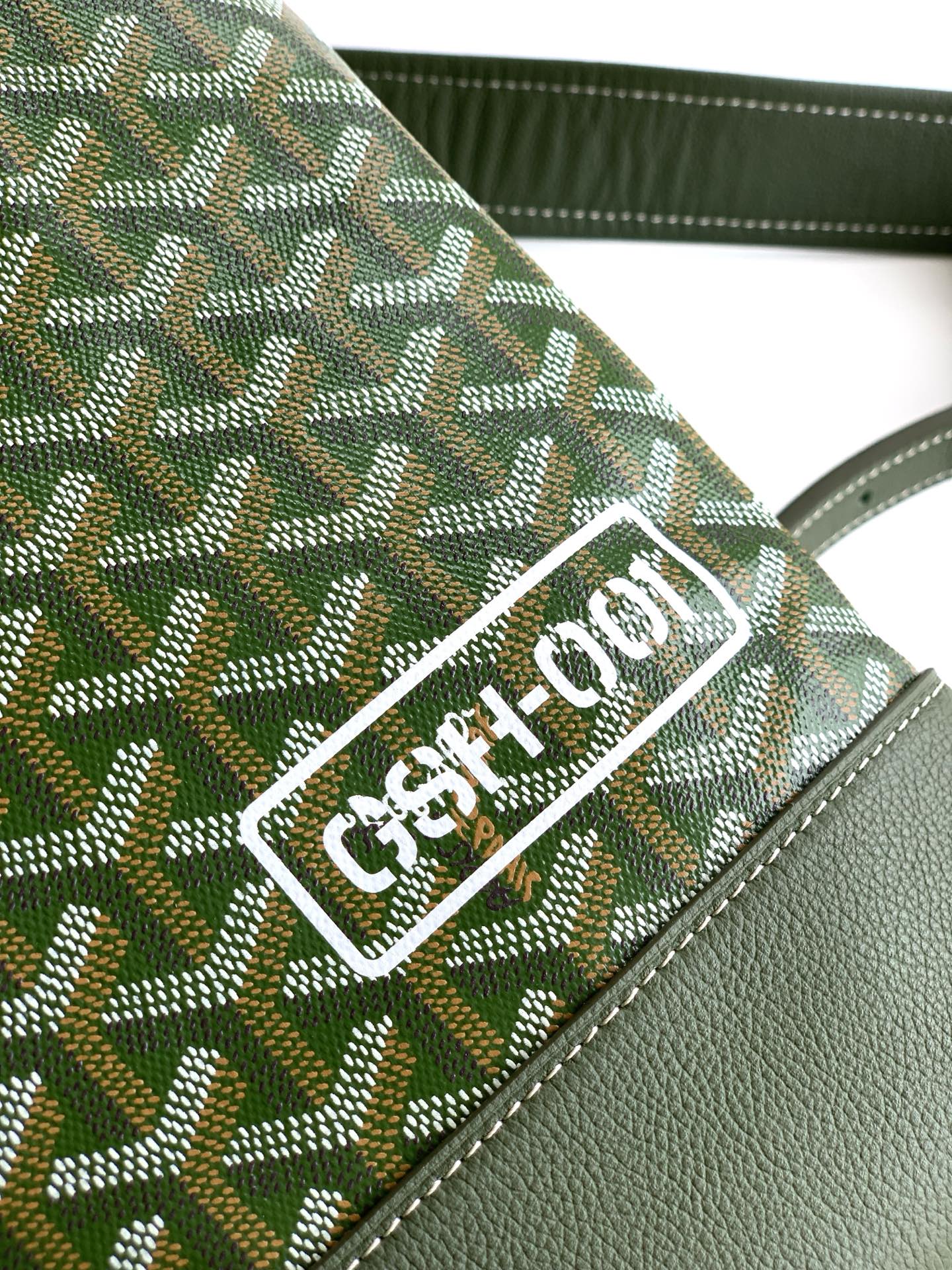 GOYARD Goyardine Calfskin Cisalpin MM Backpack Khaki 1658449