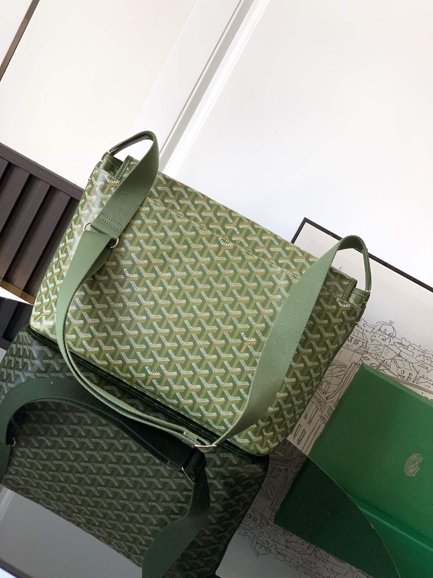 Goyard Capecian MM Shoulder Bag green  Khaki Cloth ref.2218986 -