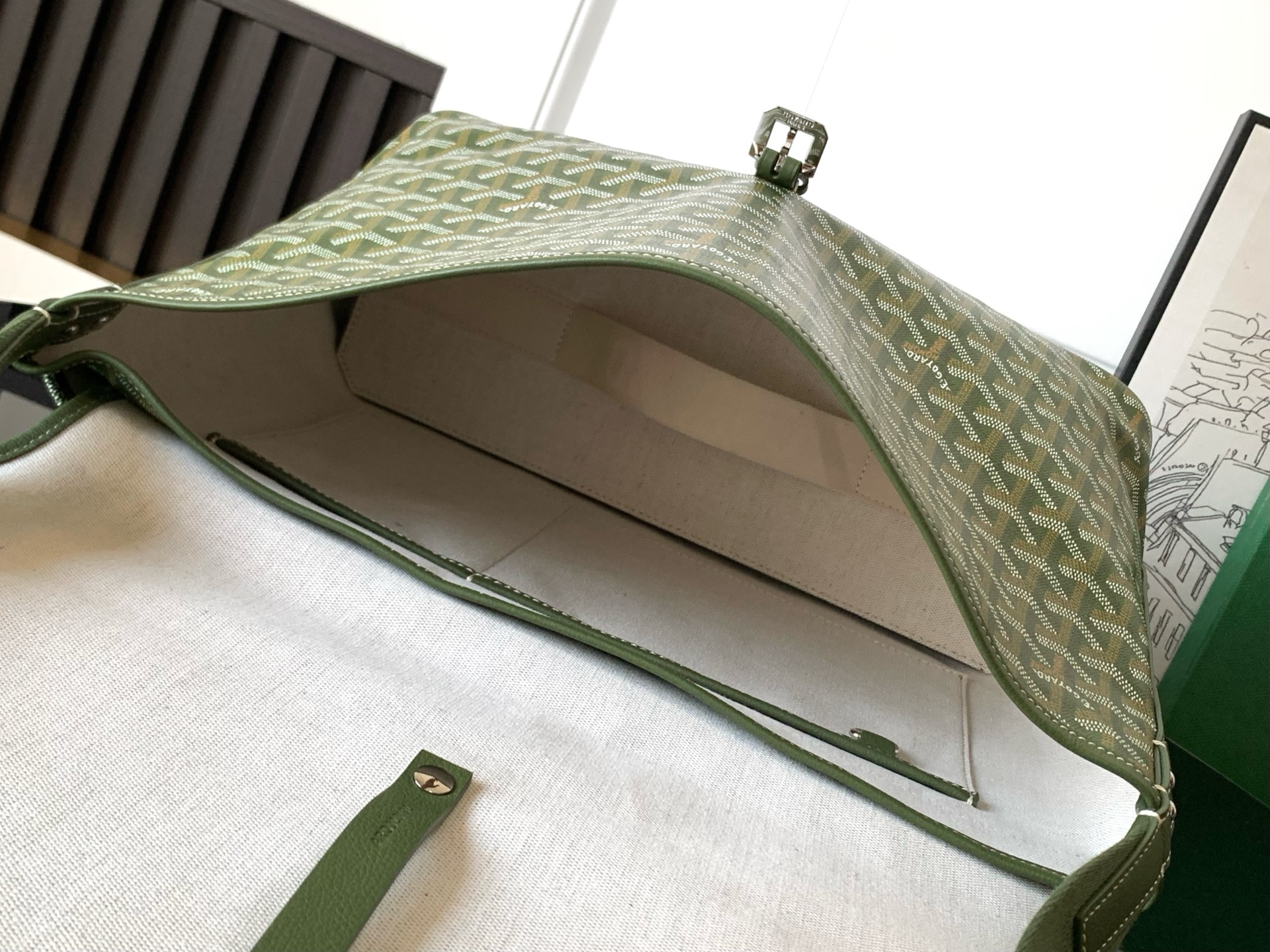 Goyard Capecian MM Shoulder Bag green  Khaki Cloth ref.2218986 -
