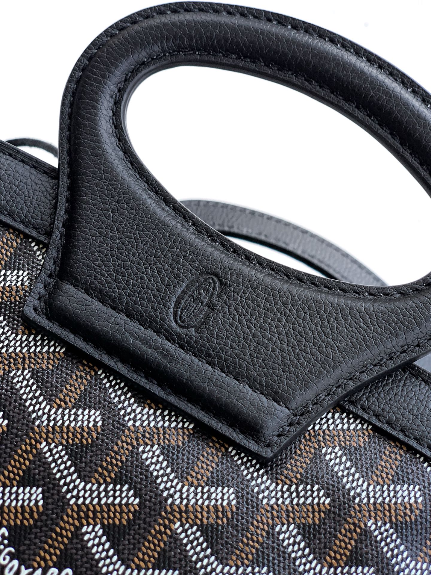 Goyard Beluga Mini Bag black brown Hand-Painted Heart