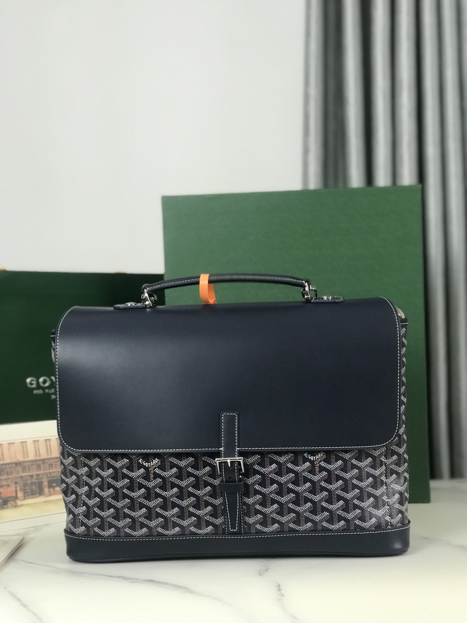 GOYARD Goyardine Citadin Messenger Navy 1043053 |