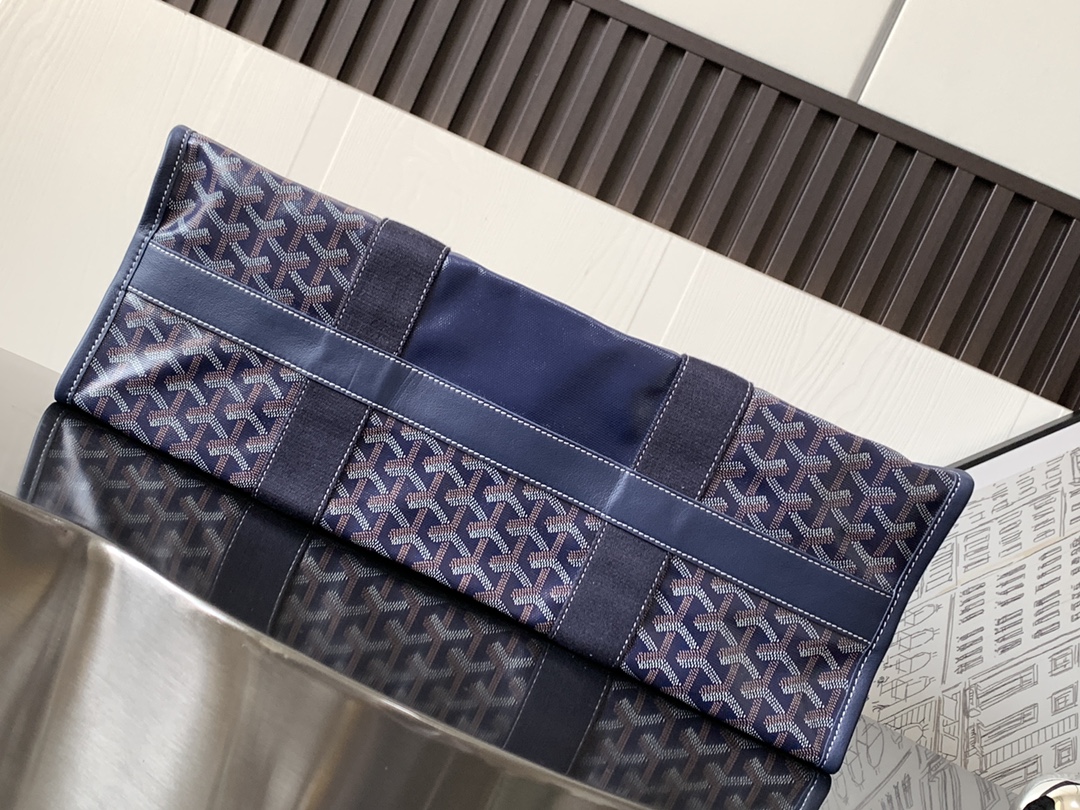 Goyard Navy Blue Chevron Print Coated Canvas Bulldog Villette MM Tote