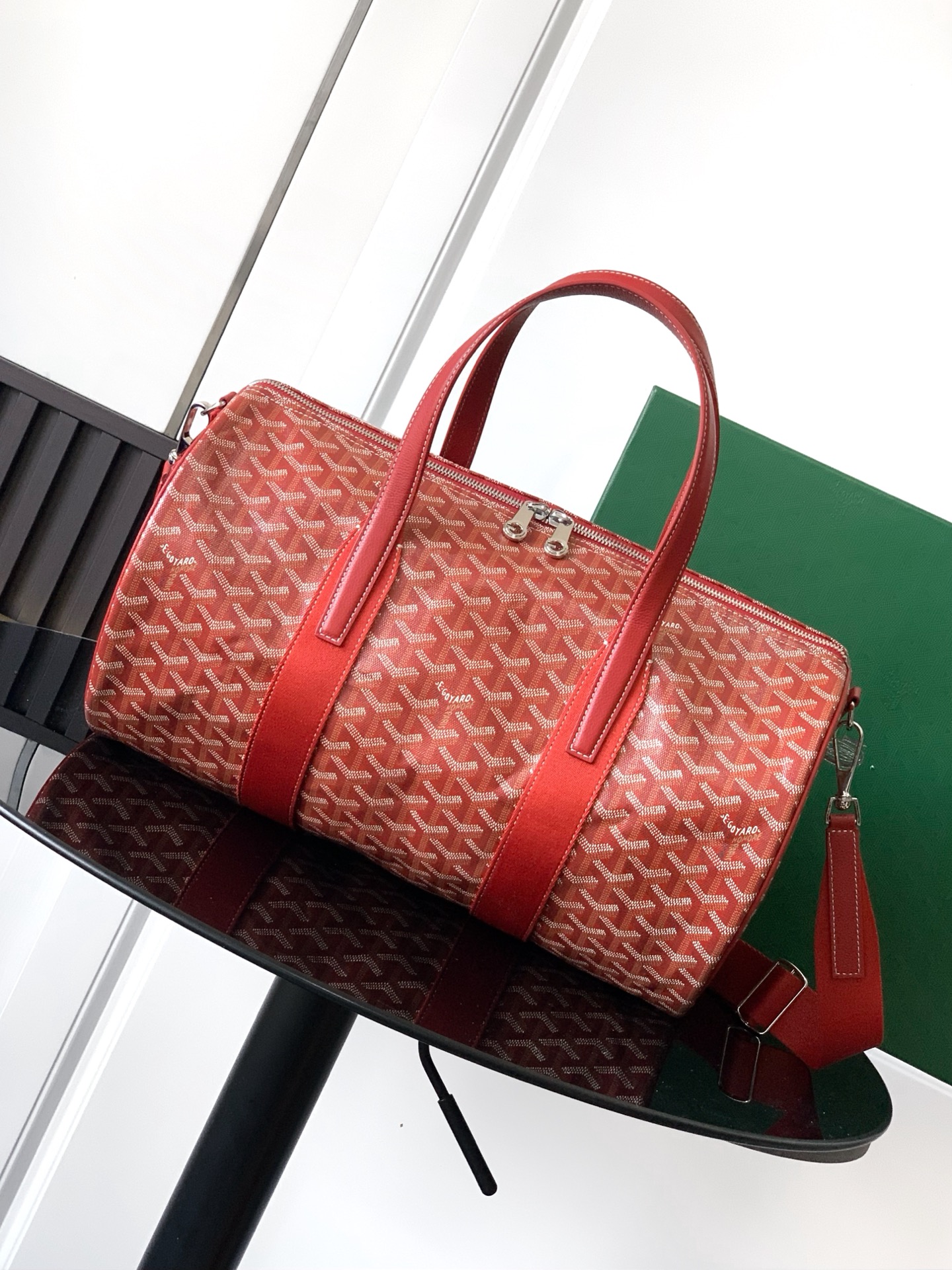 Goyard Barrel 40 Sports Bag red