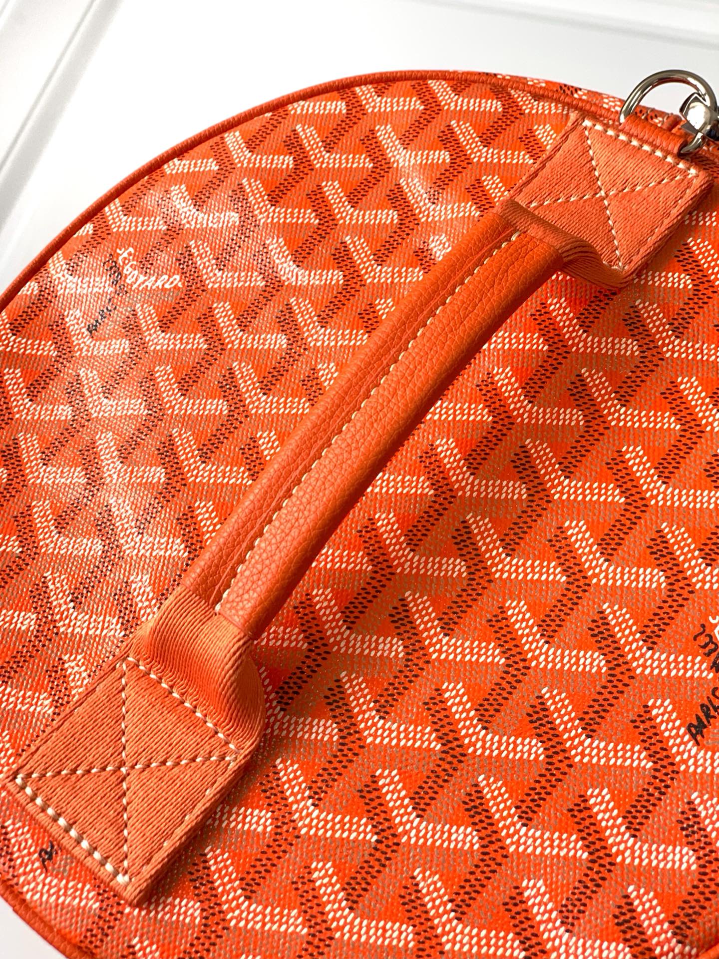 Goyard Barrel 40 Sports Bag orange