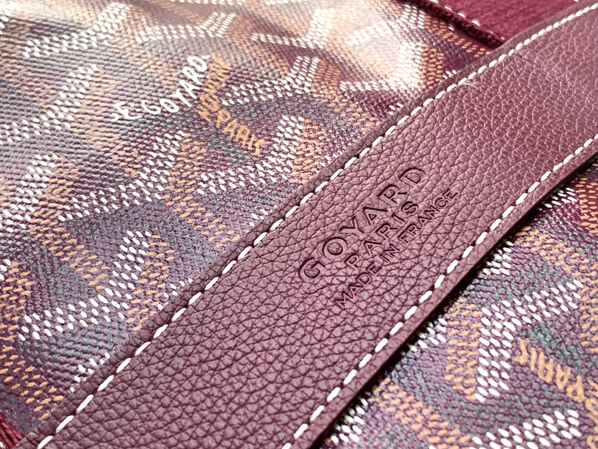 Goyard Barrel 40 Sports Bag Burgundy