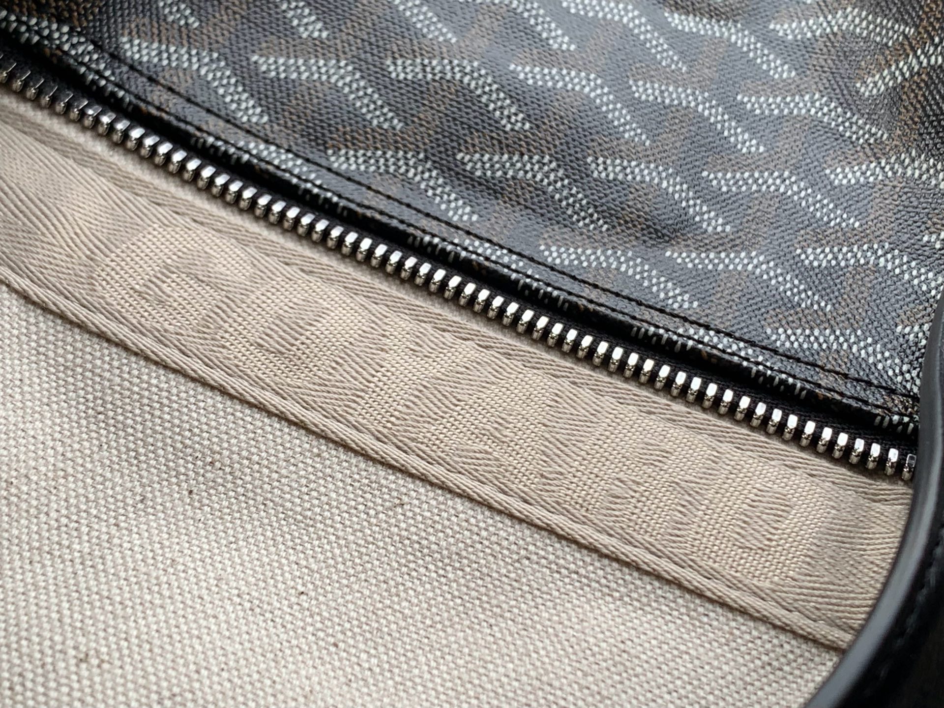Goyard Barrel 40 Sports Duffle Bag black brown