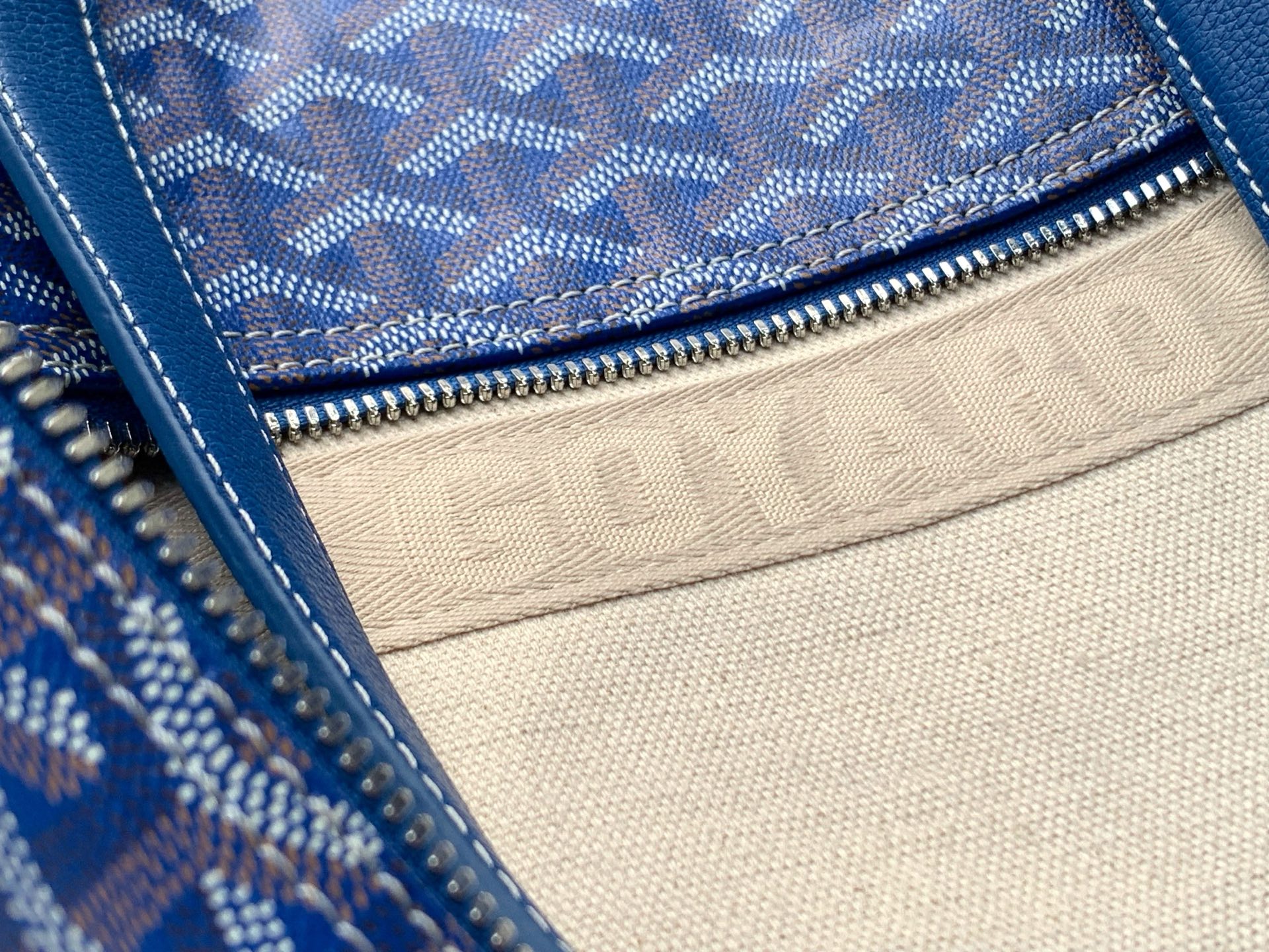 Goyard Barrel 40 Sports Duffle Bag blue
