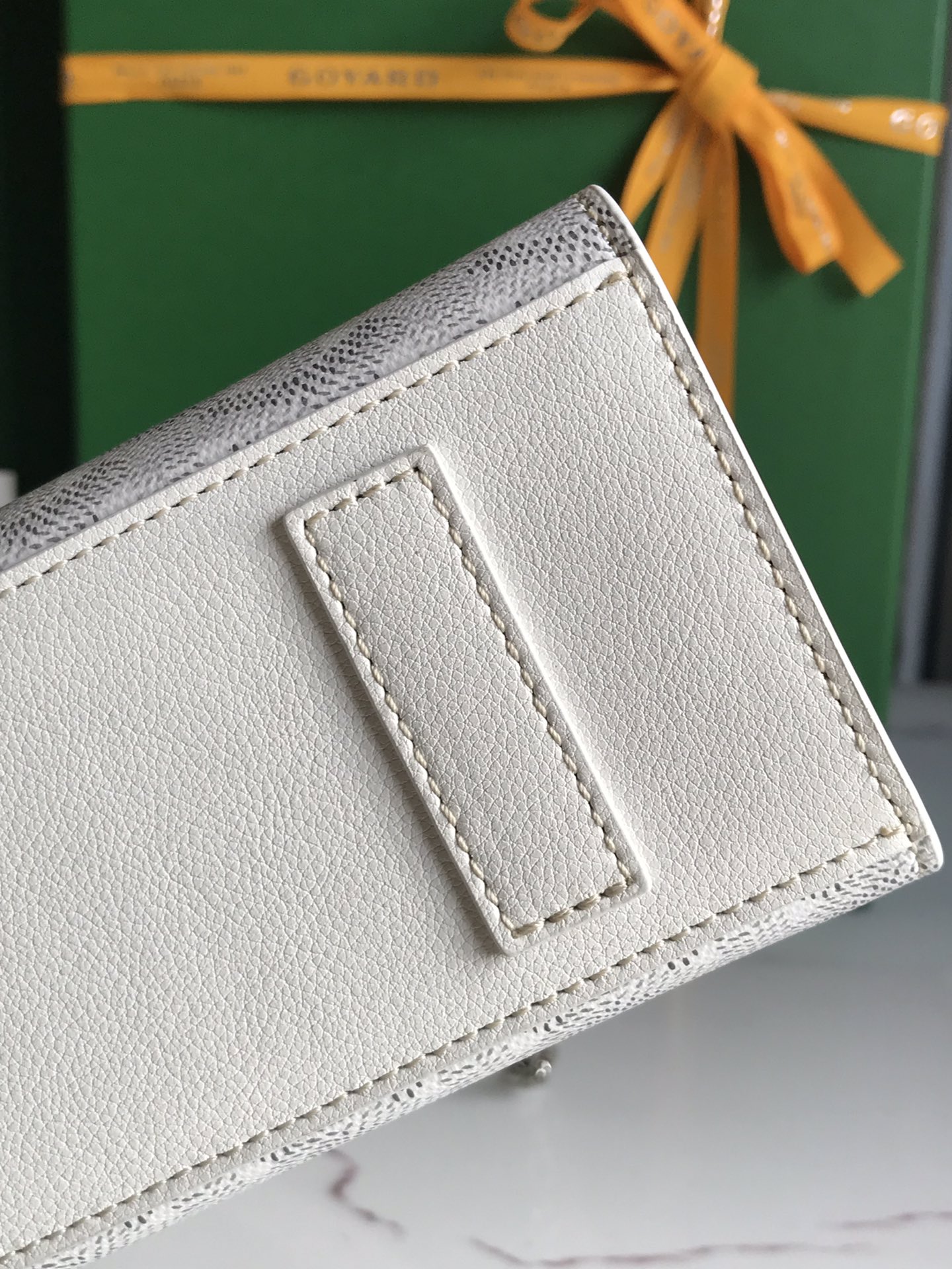 Goyard Goyardine Sac Rouette Mini - white Shoulder Bags,