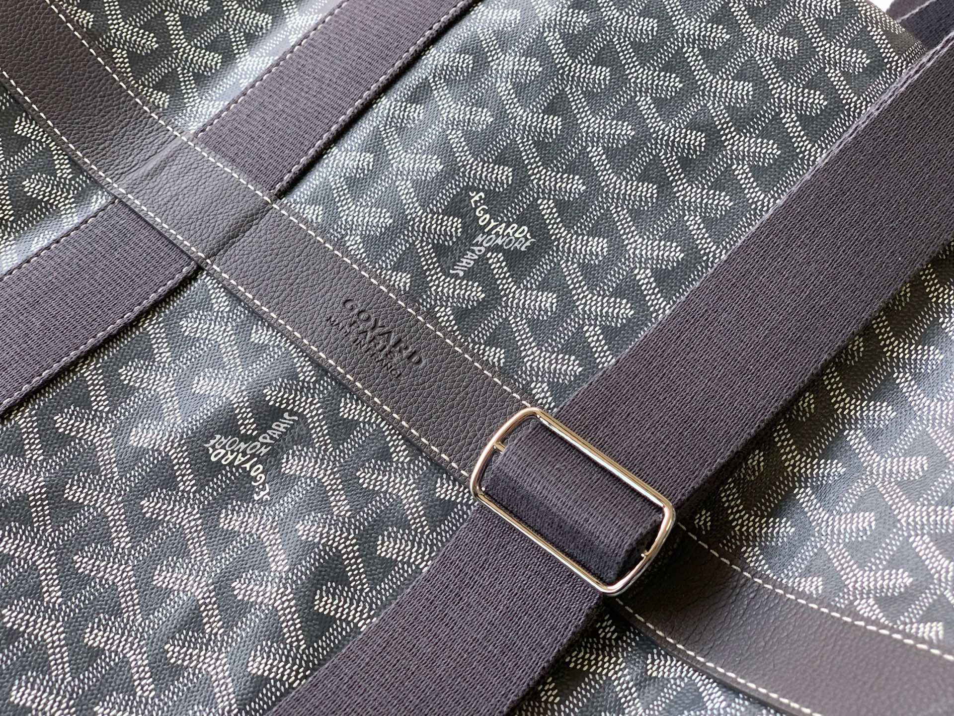 Goyard Barrel 40 Sports Duffle Bag Gray