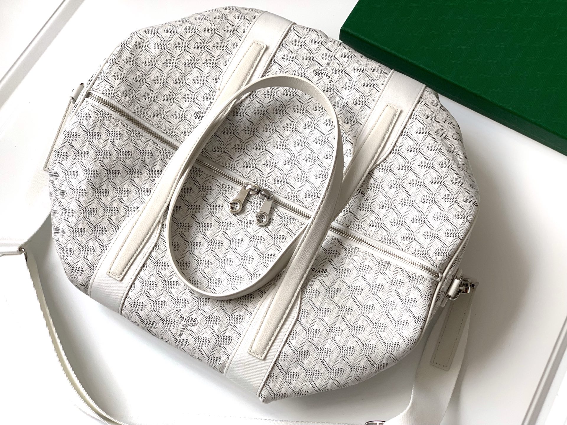Goyard Barrel 40 Sports Bag White