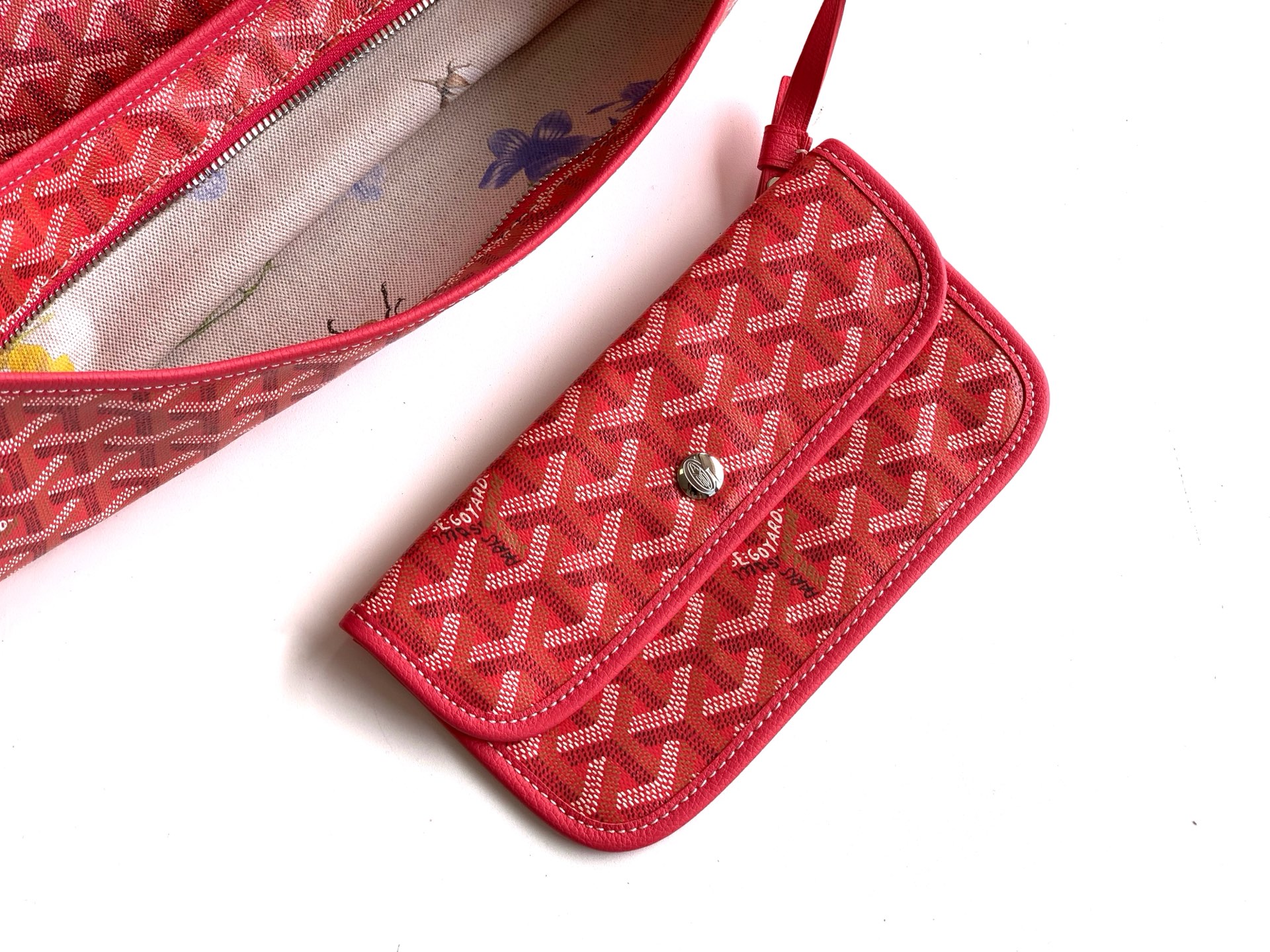 GOYARD Goyardine Boheme Hobo Red 1505636 |