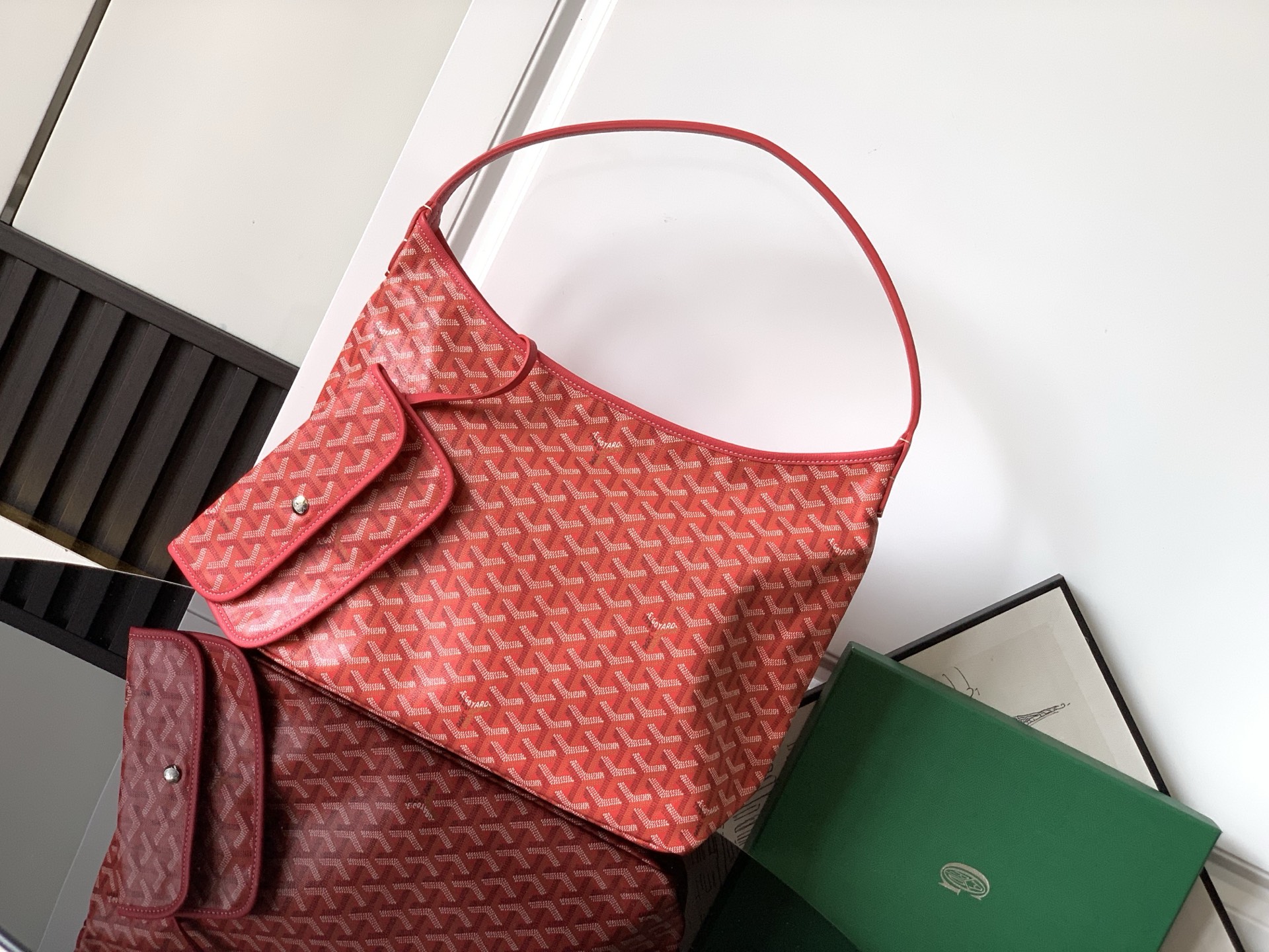 GOYARD Goyardine Boheme Hobo Red 1505636 |