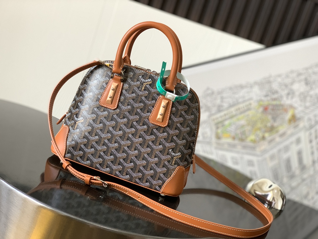 Goyard Goyardine Sac Vendome PM Black in Tan