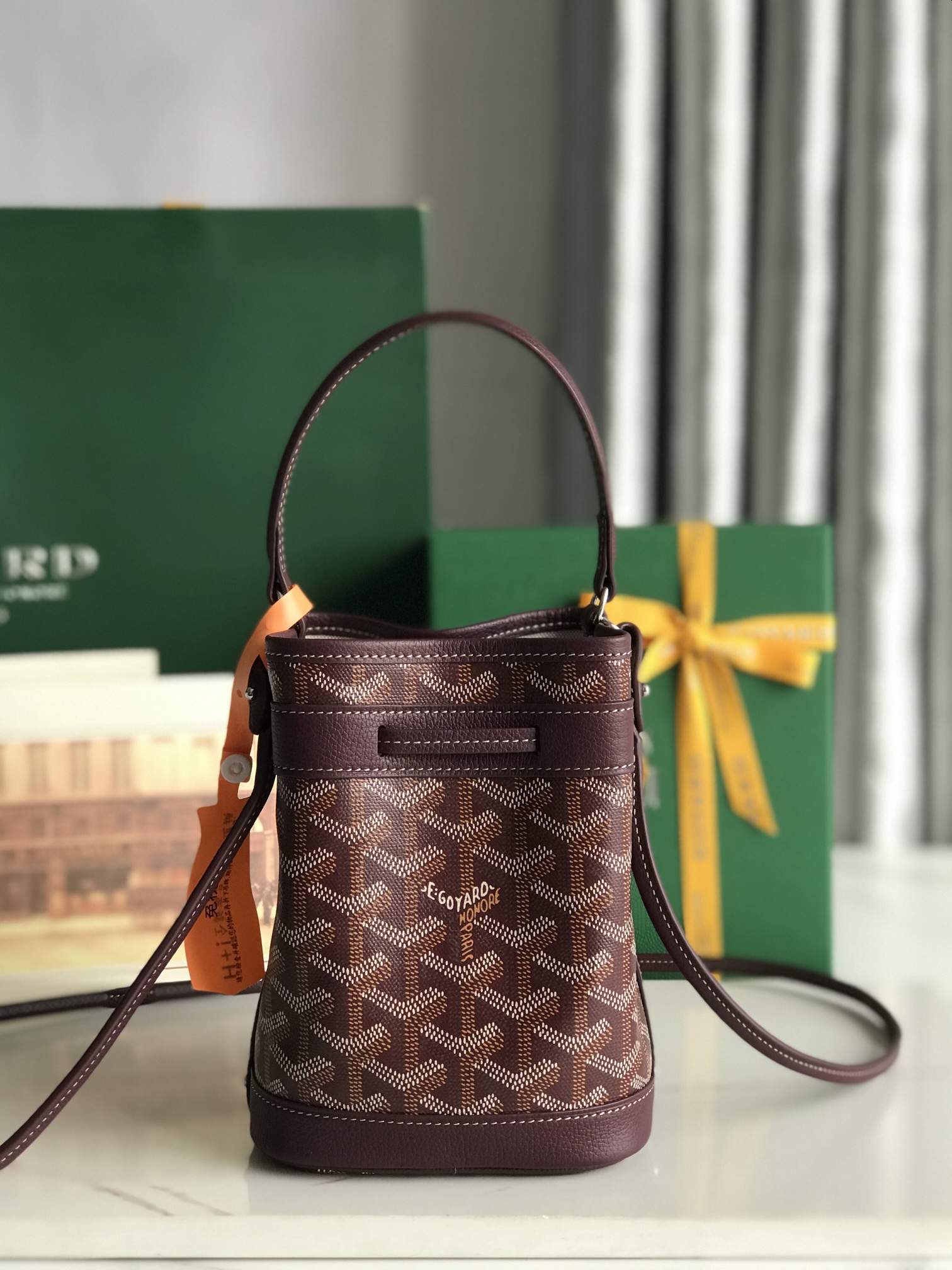 Goyard Petite Flot Bucket Bag BurgundyTan 139758379 |