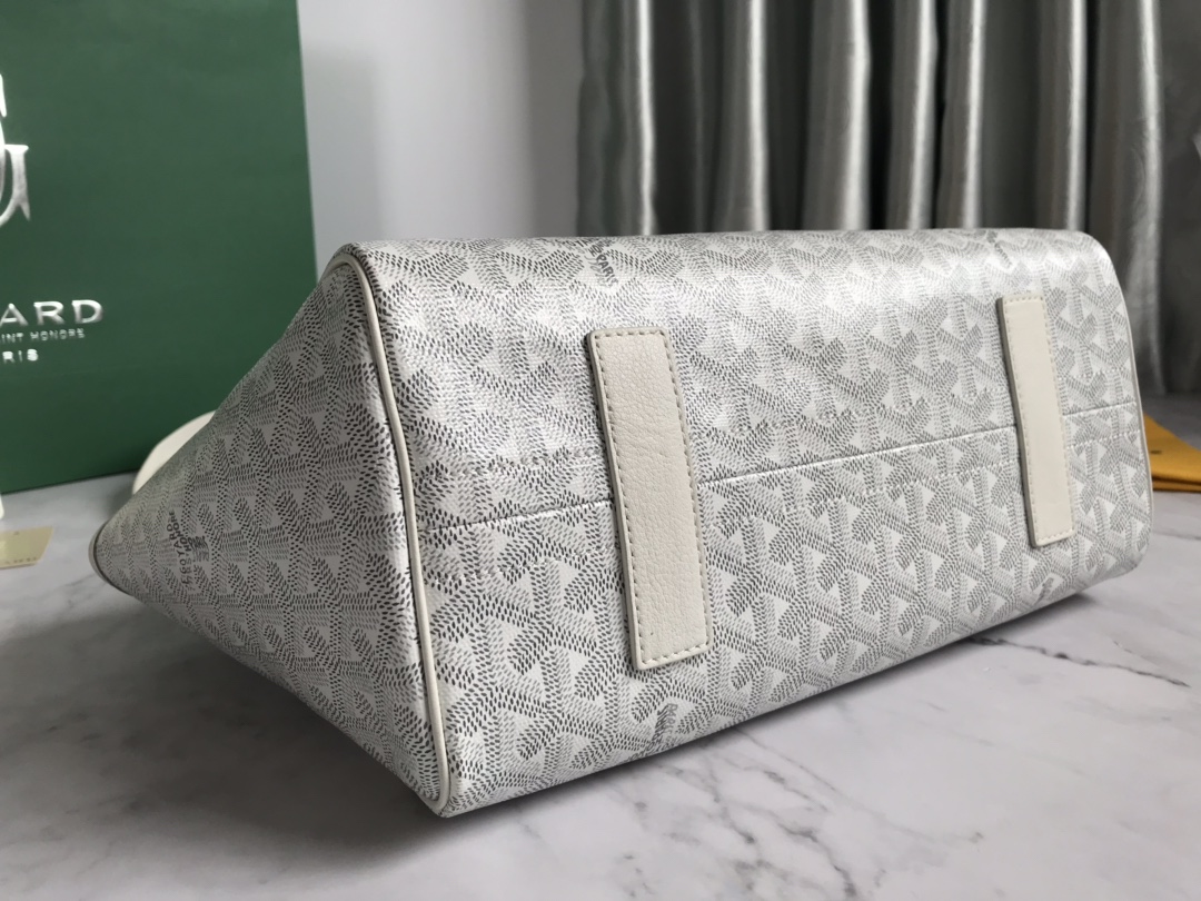 Goyard Goyardine Rouette Soft Bag - white Shoulder Bags,