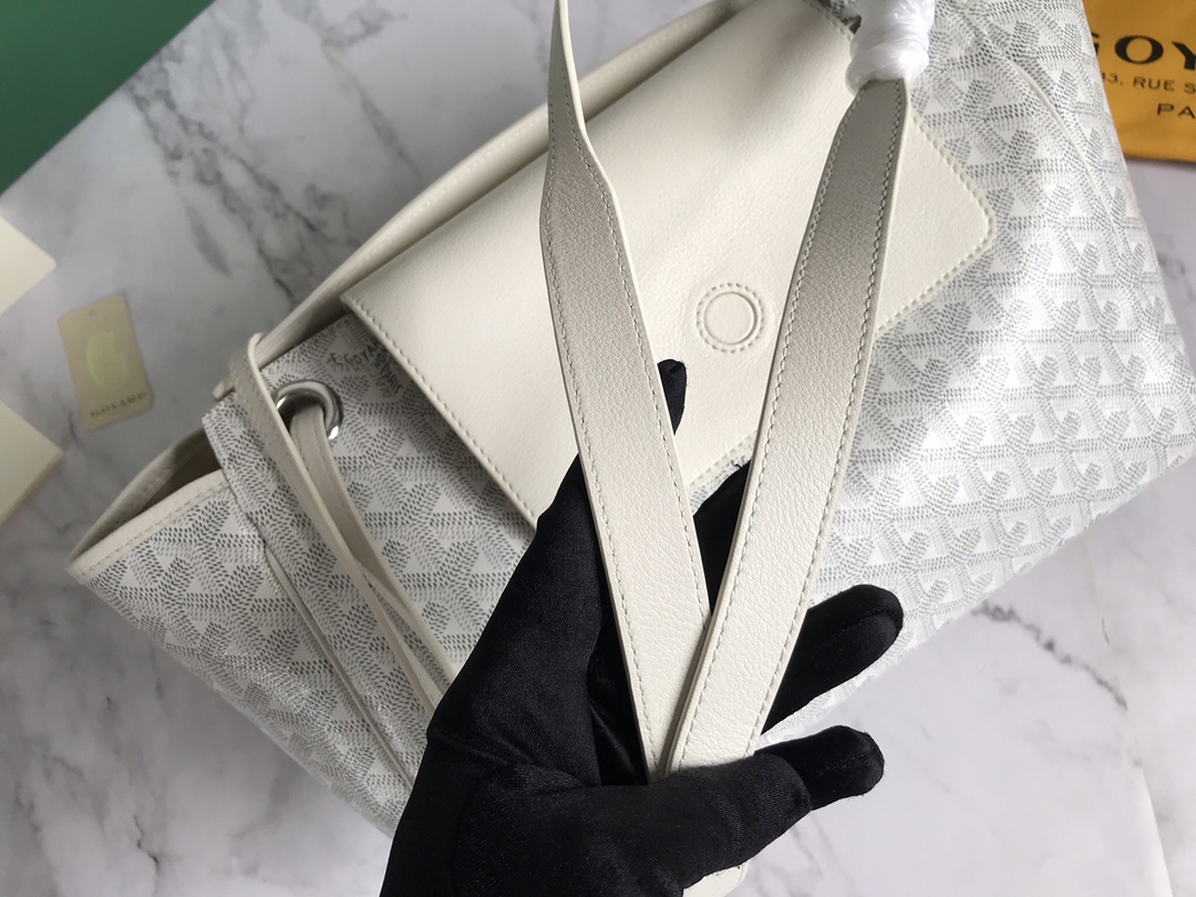 Goyard Goyardine Rouette Soft Bag - white Shoulder Bags,