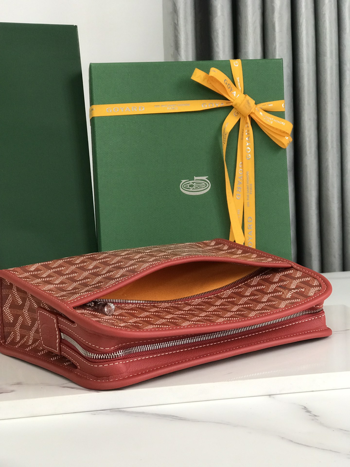 GOYARD Goyardine Jouvence Toiletry Pouch red