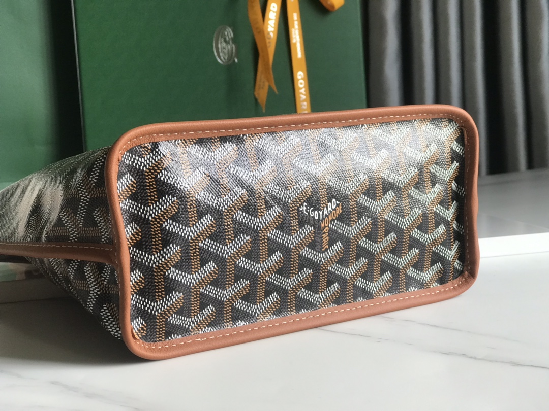 GOYARD Goyardine Reversible Mini Anjou Black 1660698