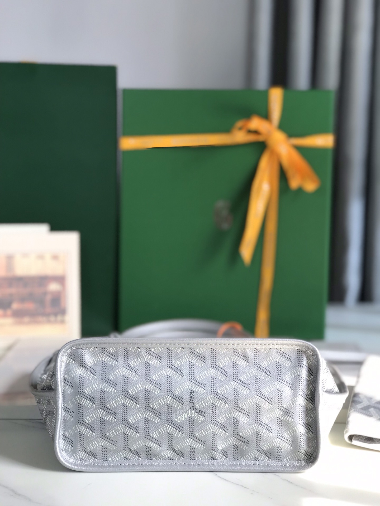 Goyard Precious Metals Goyardine Mini Anjou bag white gray