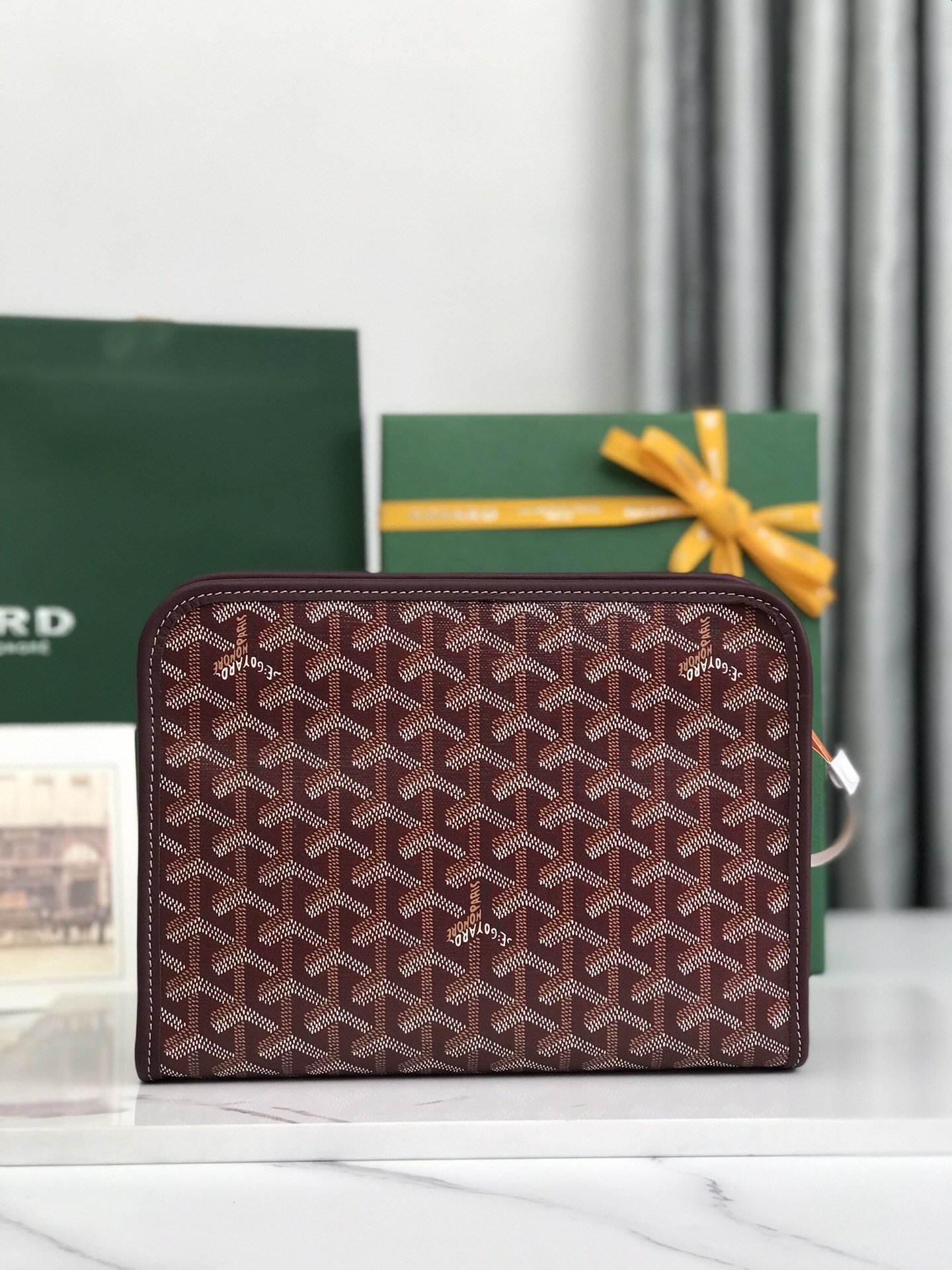 GOYARD Goyardine Jouvence Toiletry Pouch  BURGUNDY