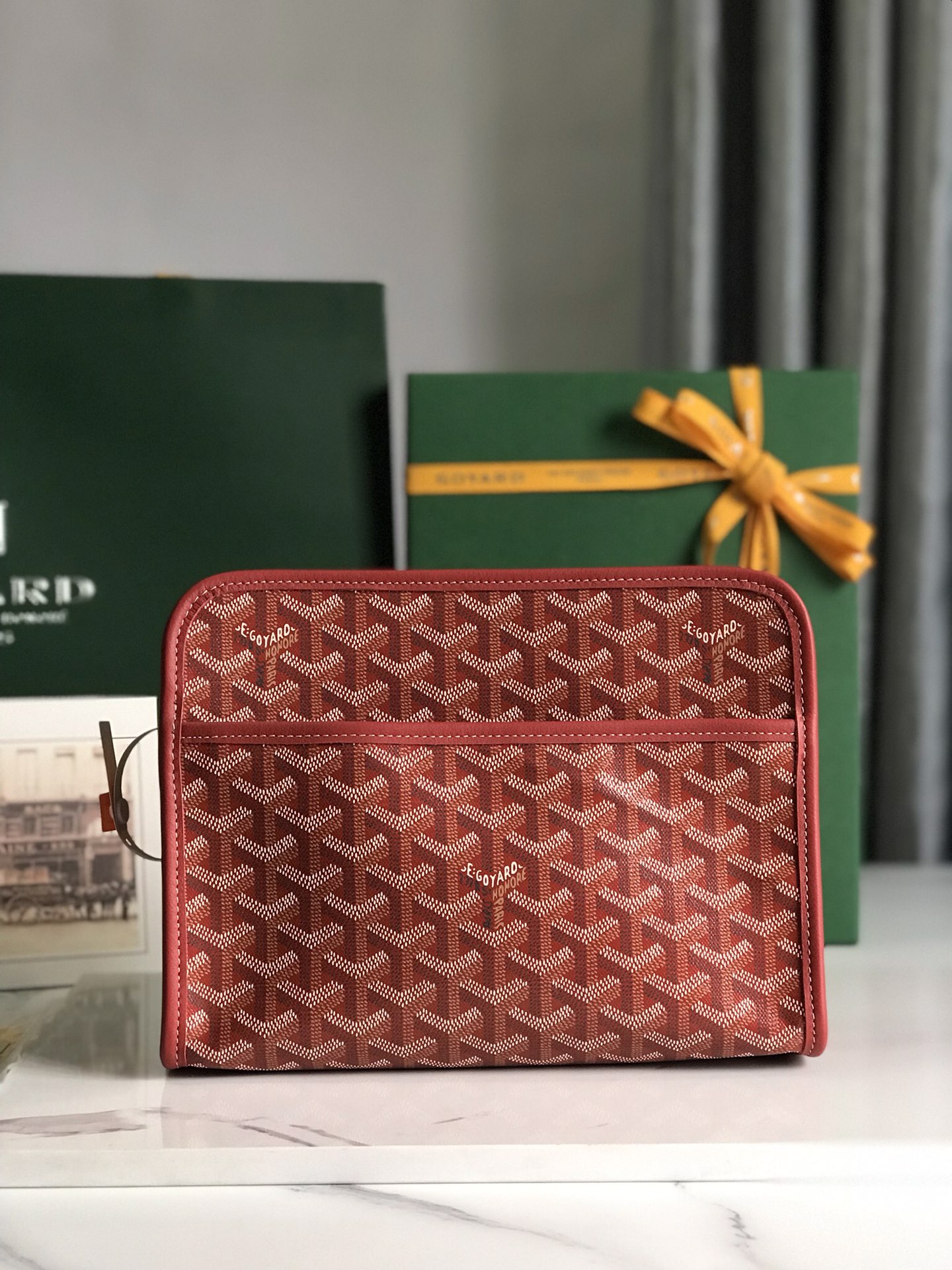 GOYARD Goyardine Jouvence Toiletry Pouch MM Red