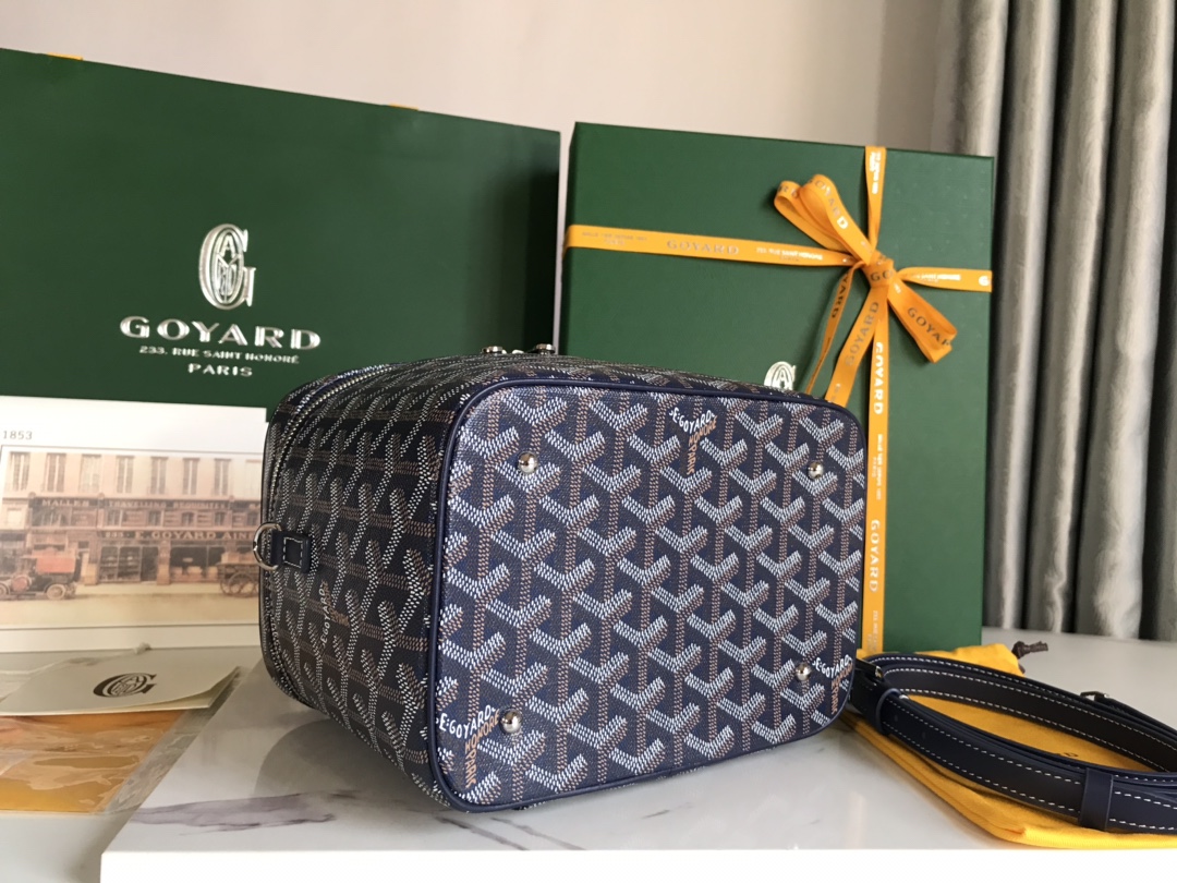 GOYARD Goyardine Muse Vanity Case blue navy