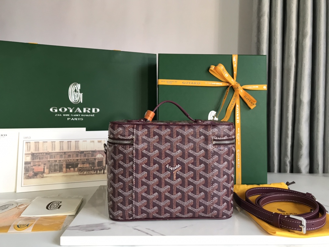 Goyard Muse Vanity Case Burgundy