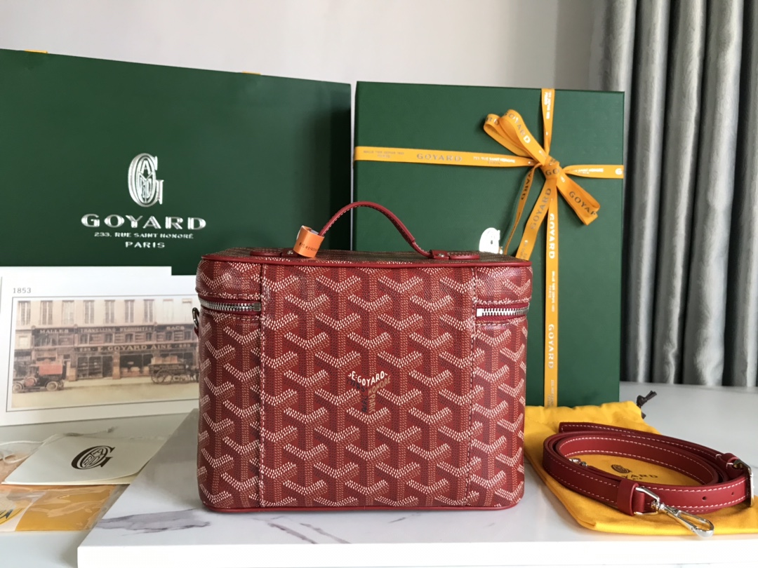 Goyard Red Goyardine Muse Vanity Case Cloth Cloth