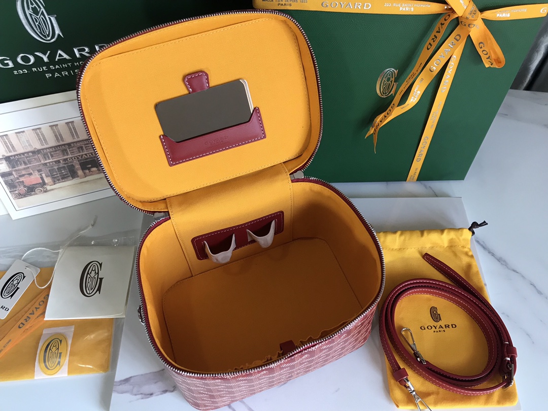 Goyard Red Goyardine Muse Vanity Case Cloth Cloth