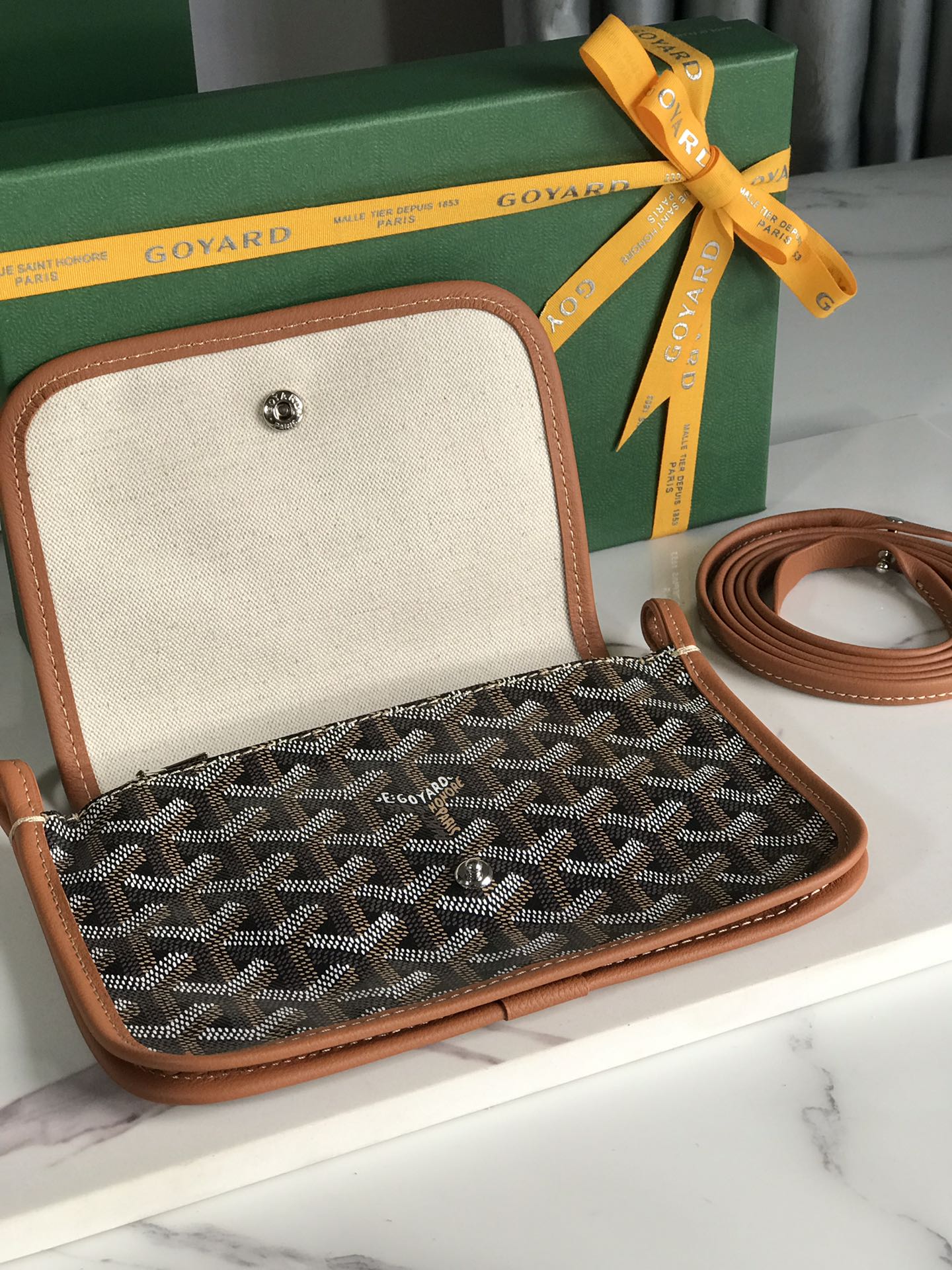 Goyard Black/Brown Chevron Print Coated Canvas Plumet