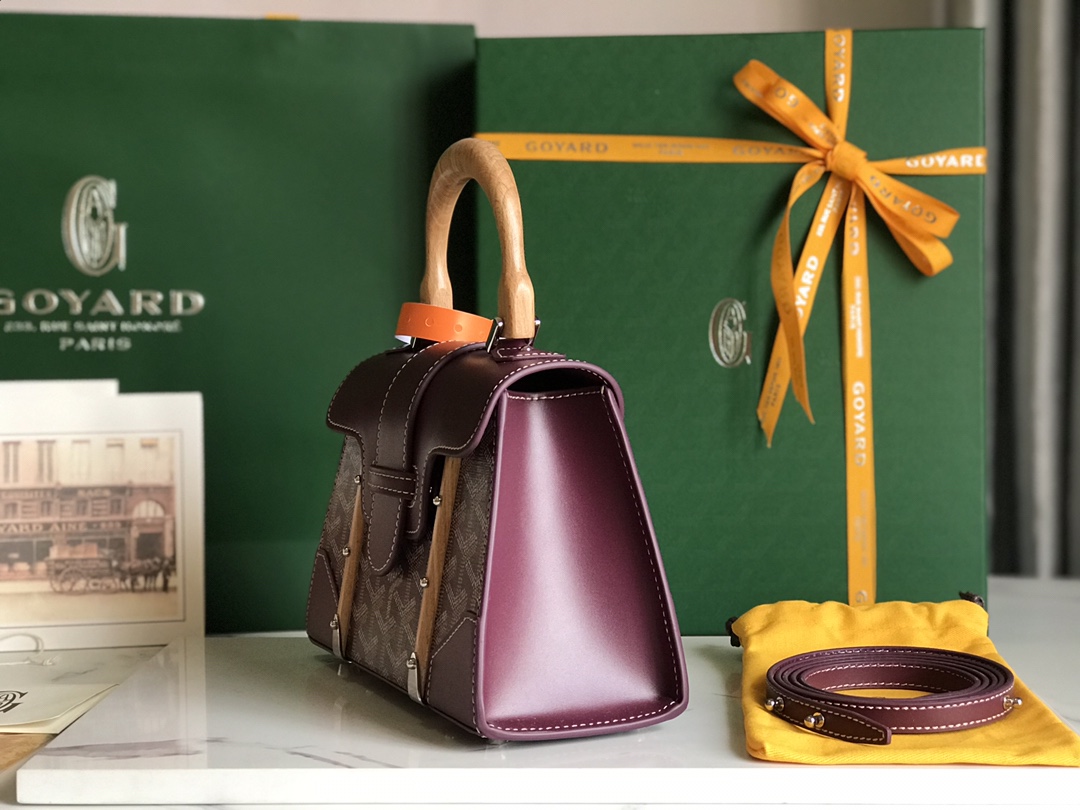 Saïgon leather handbag Goyard Burgundy in Leather