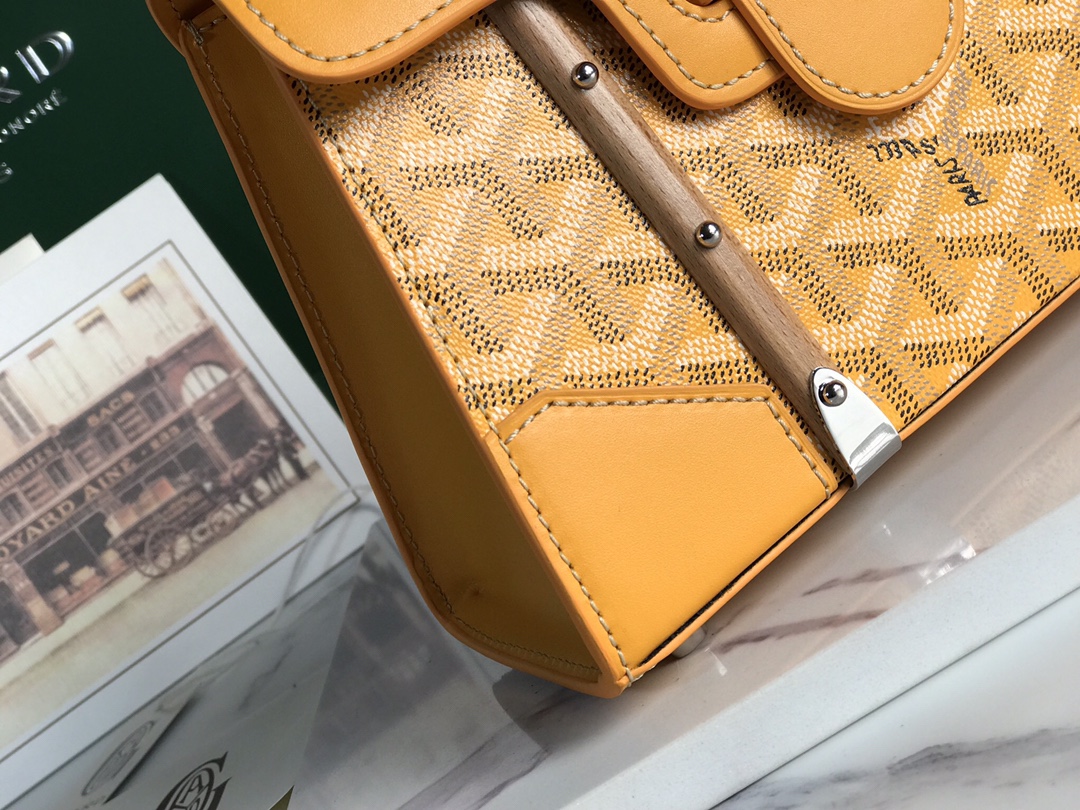 GOYARD Goyardine Saigon PM Yellow