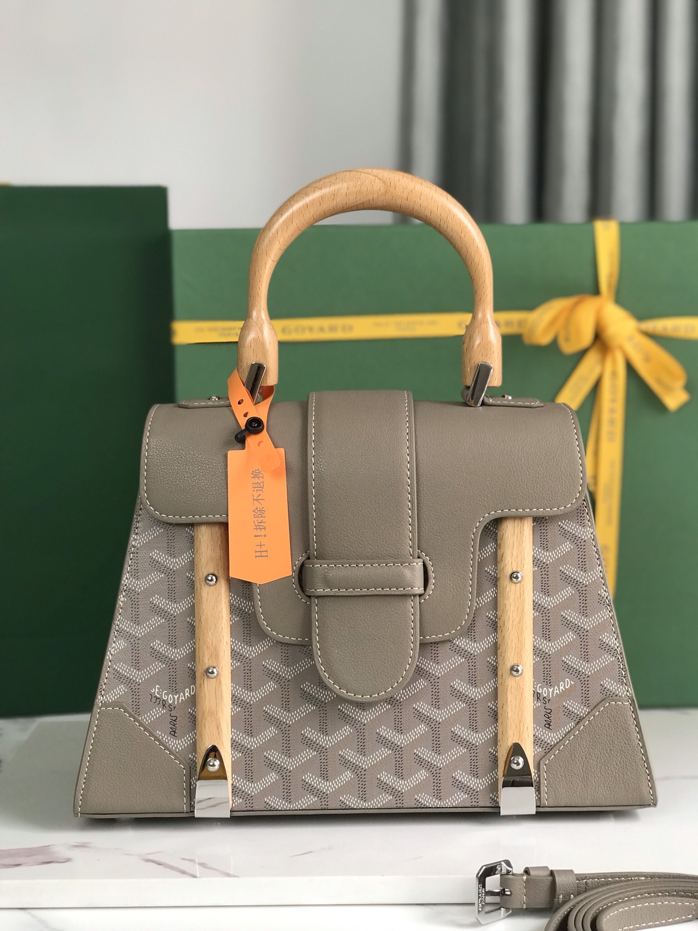 Goyard Women’s BAG Saïgon PM in Toile Goyardine & bag gray
