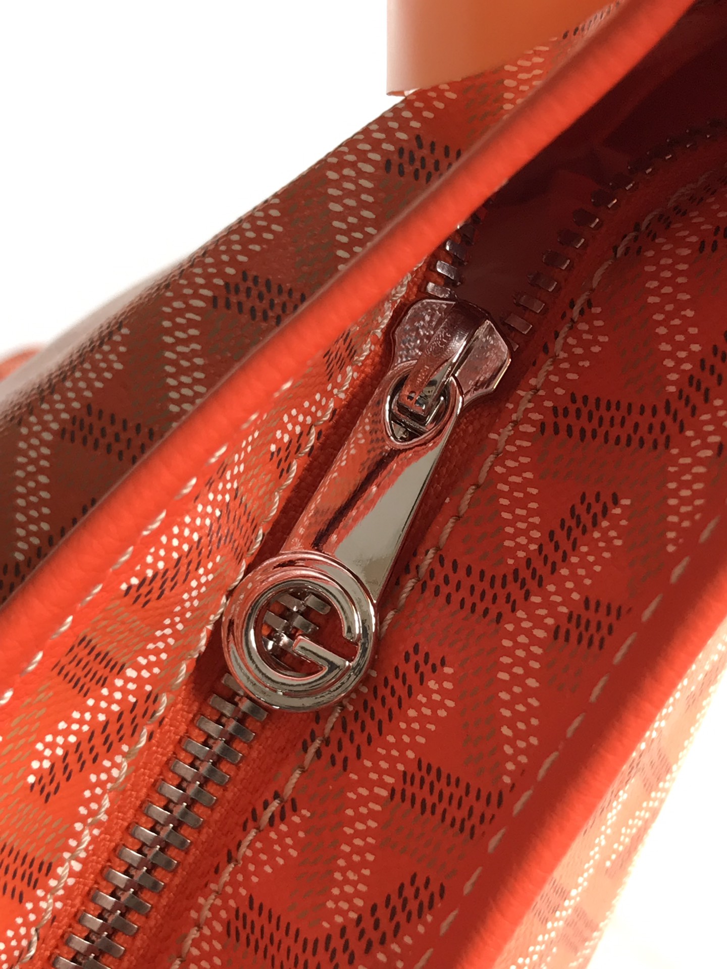 GOYARD Goyardine Boheme Hobo orange