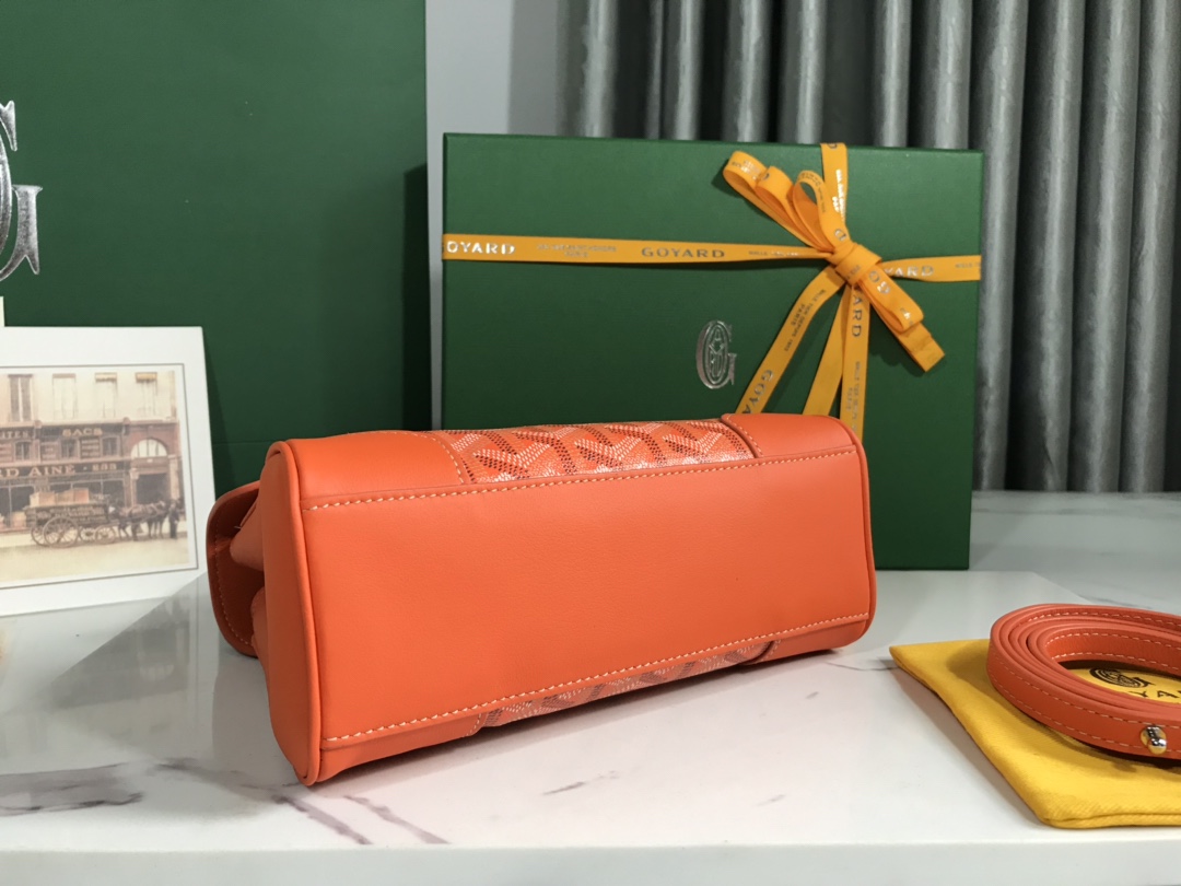 Goyard Saigon Souple Mini Bag orange Goyardine Canvas