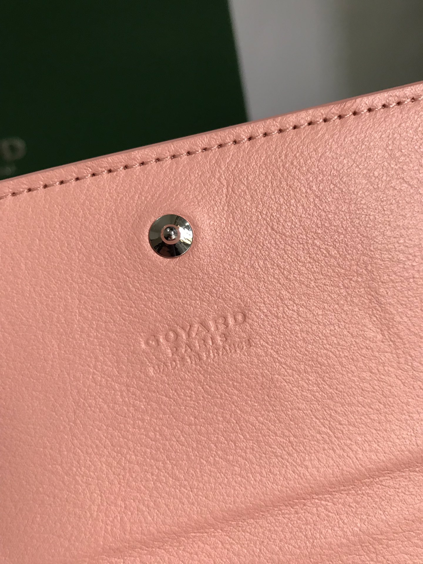 GOYARD Goyardine Varenne Continental Wallet pink