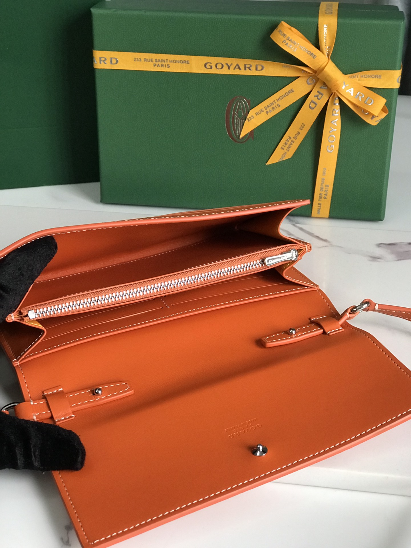 GOYARD Goyardine Varenne Continental Wallet orange