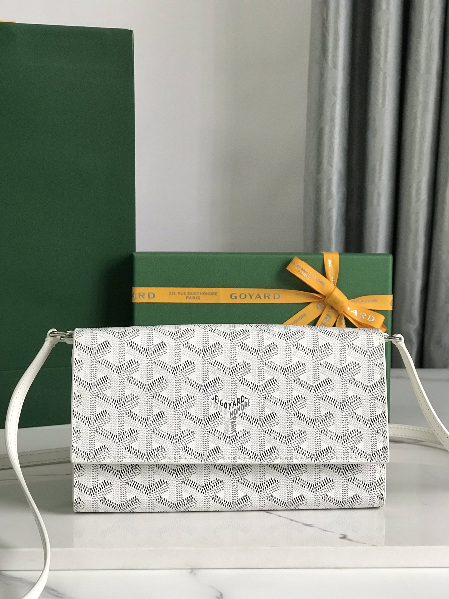 GOYARD Goyardine Varenne Continental Wallet white